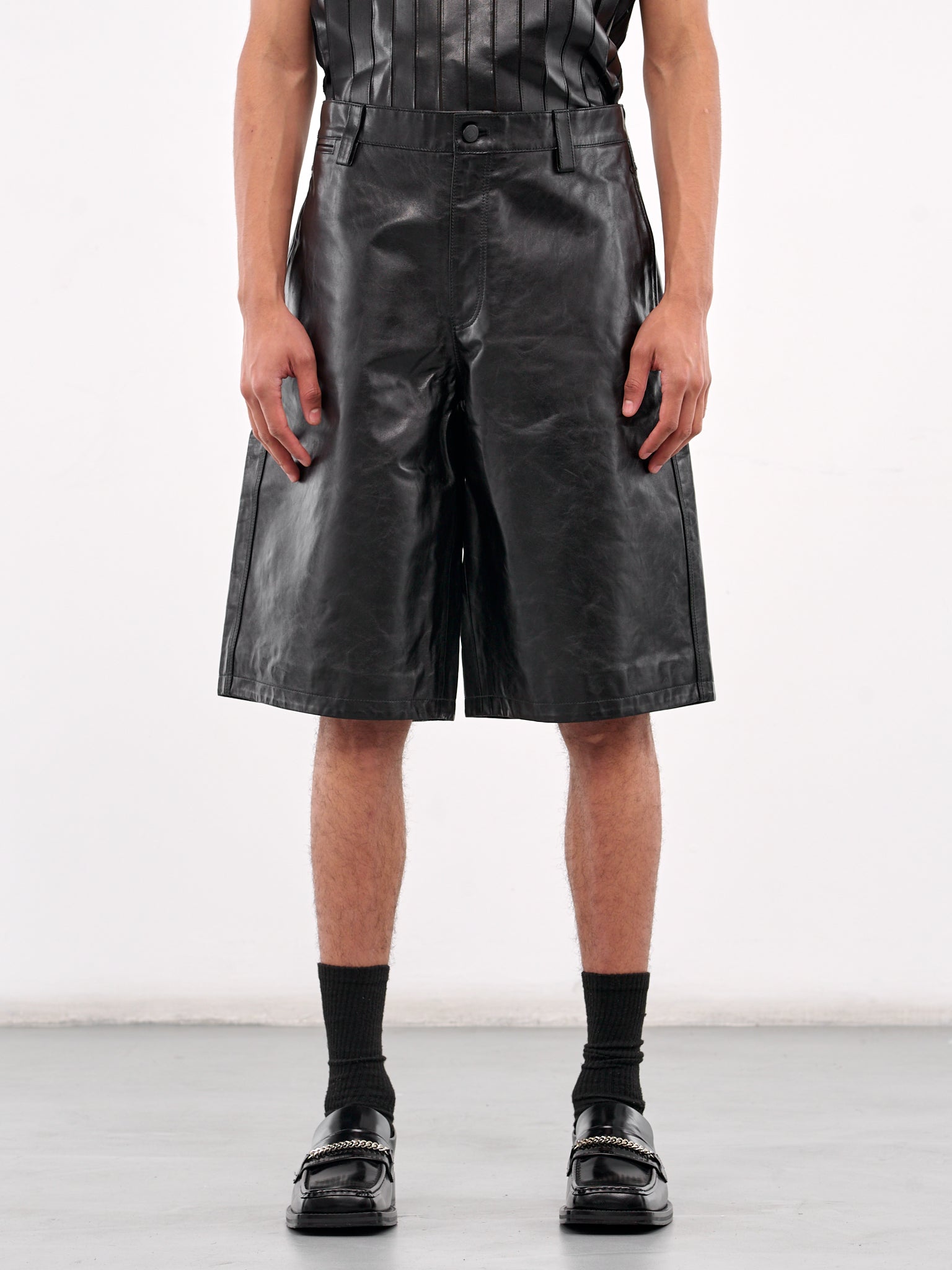 Leather Shorts (0755L-L235-RIDER-BLACK)