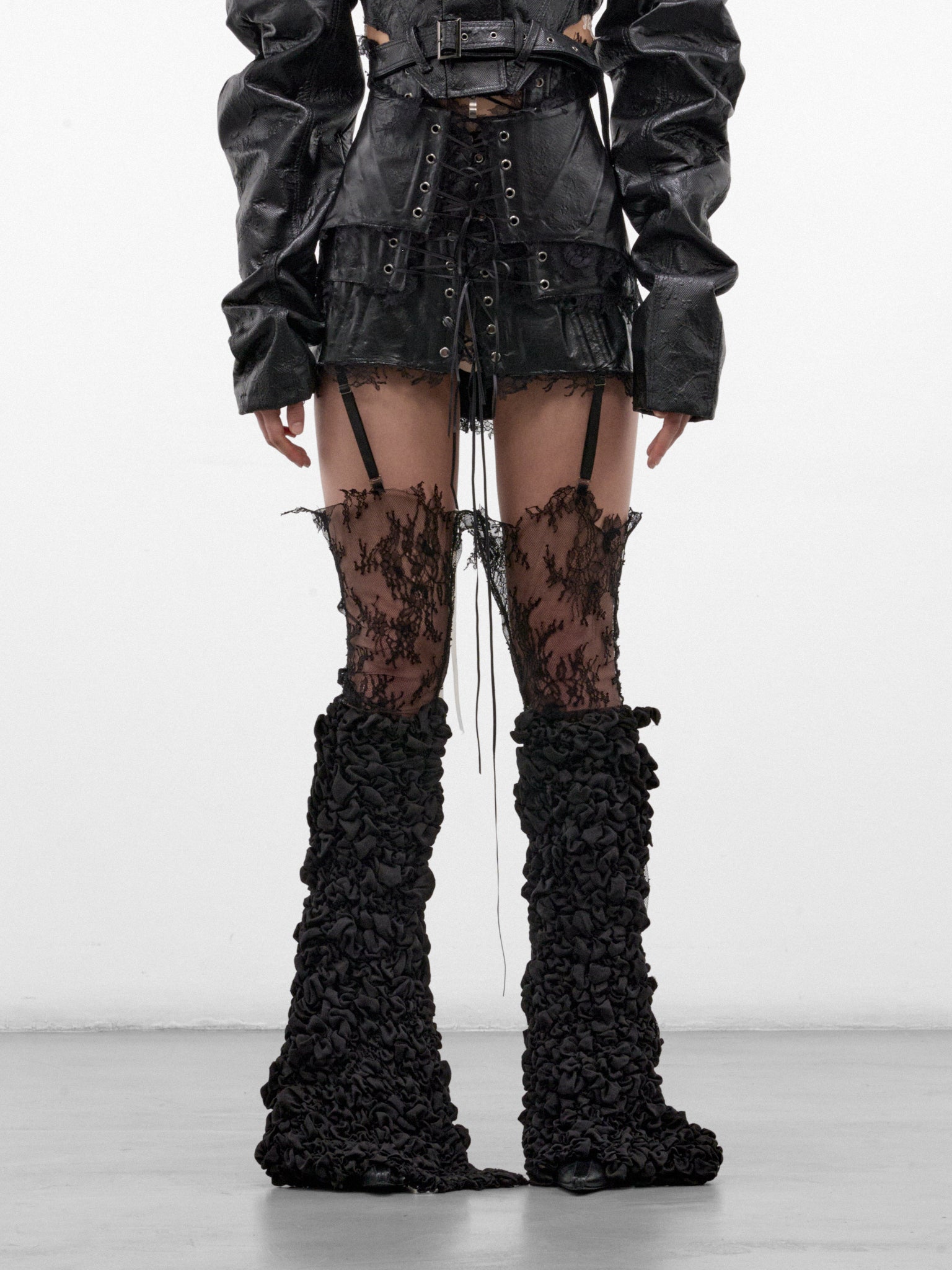 Black The Favorite Leg Warmers (THE-FAVOURITE-LEG-WARMER-BLACK)