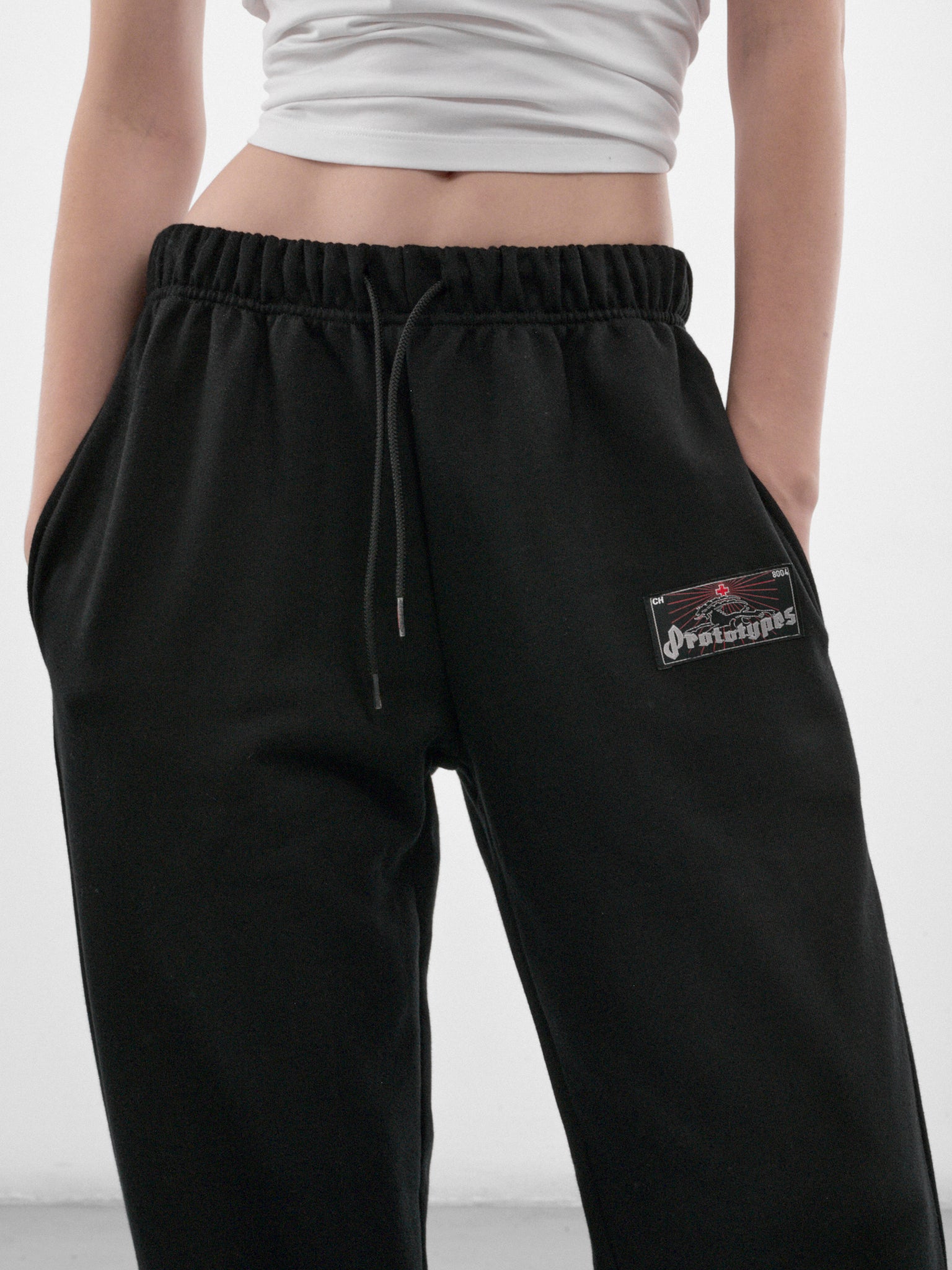 Black Cotton Graphic Sweatpants (PT99OT16USBK-BLACK)