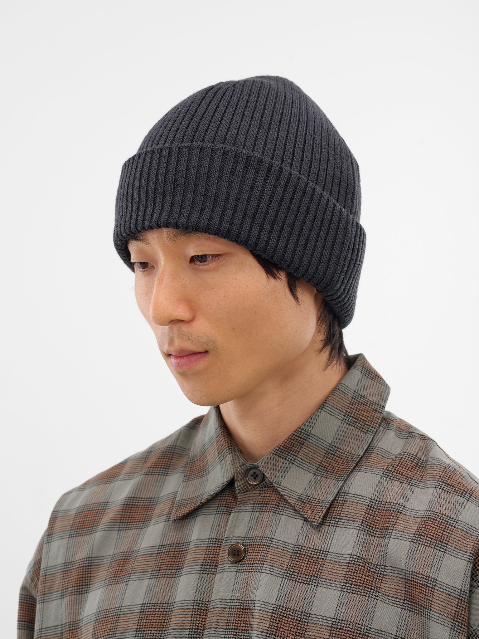 Black Rib-Knit Wool Beanie (A42580KO-KNIT-OFF-BLACK-RUSTIC)