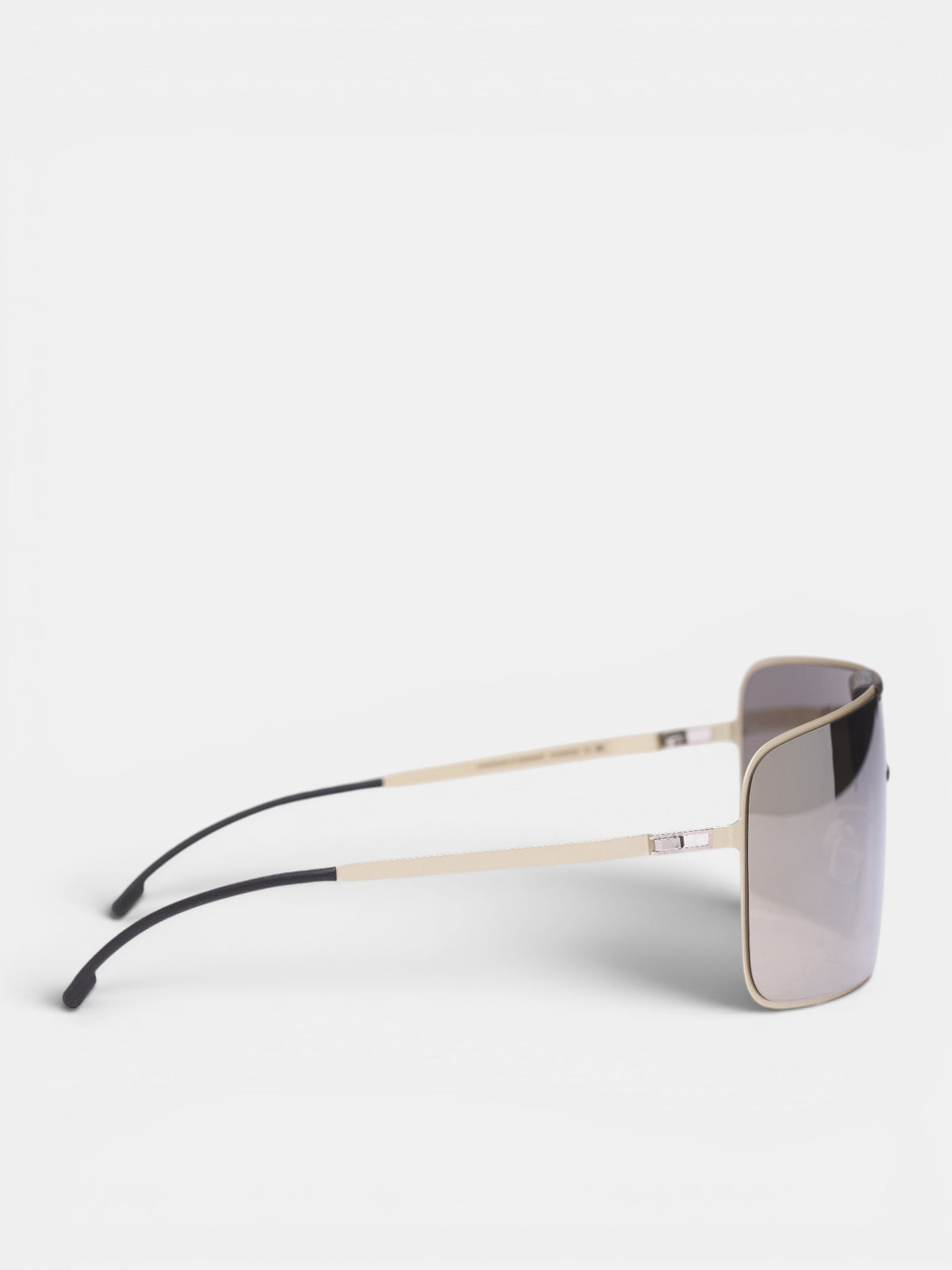 Mykita x Rimowa MR004 Visor Sunglasses (10087680-402-TITAN-PITCH-BLACK)