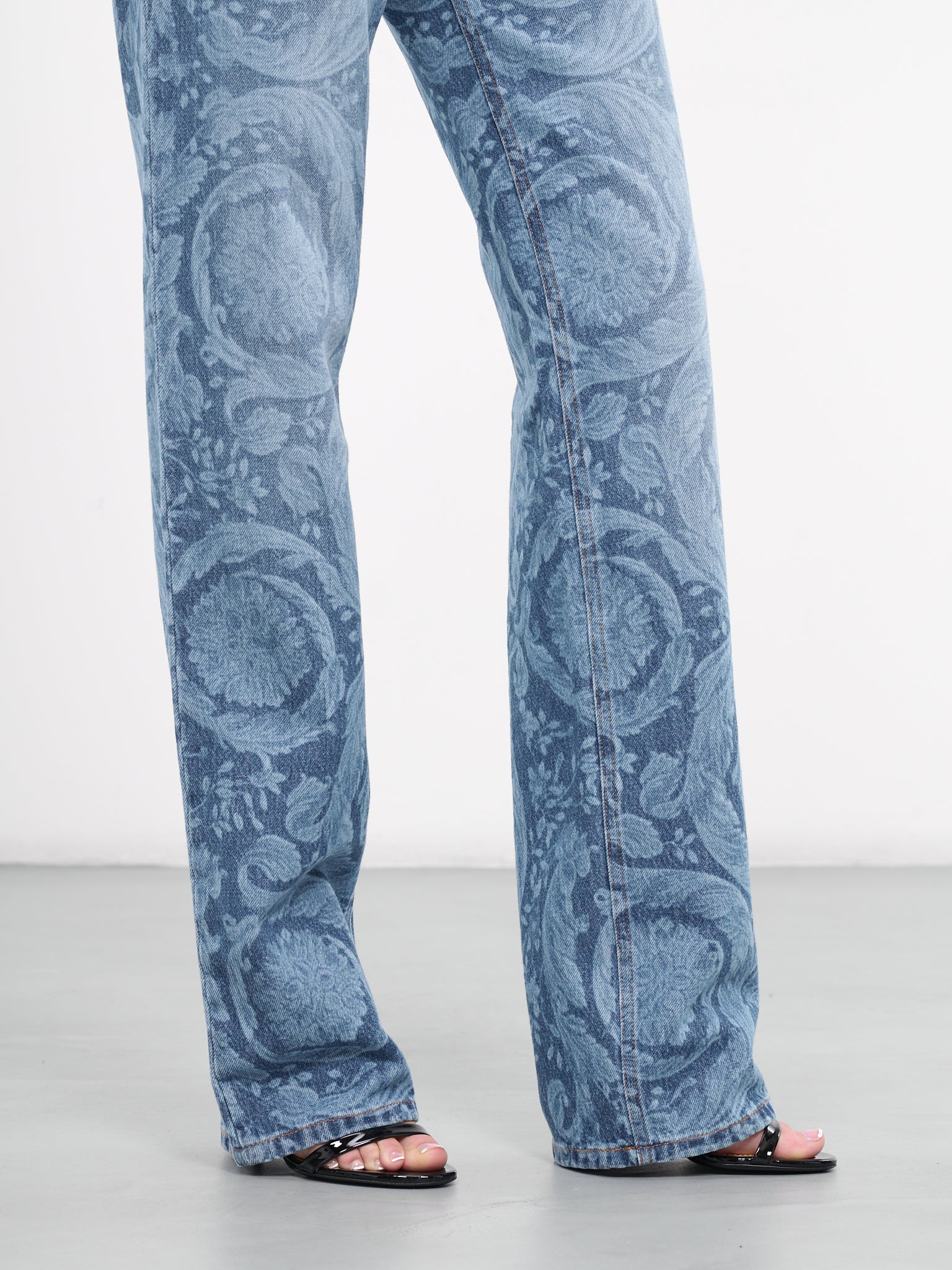 Baroque Jeans (1011519-1A10029-MEDIUM-BLUE)
