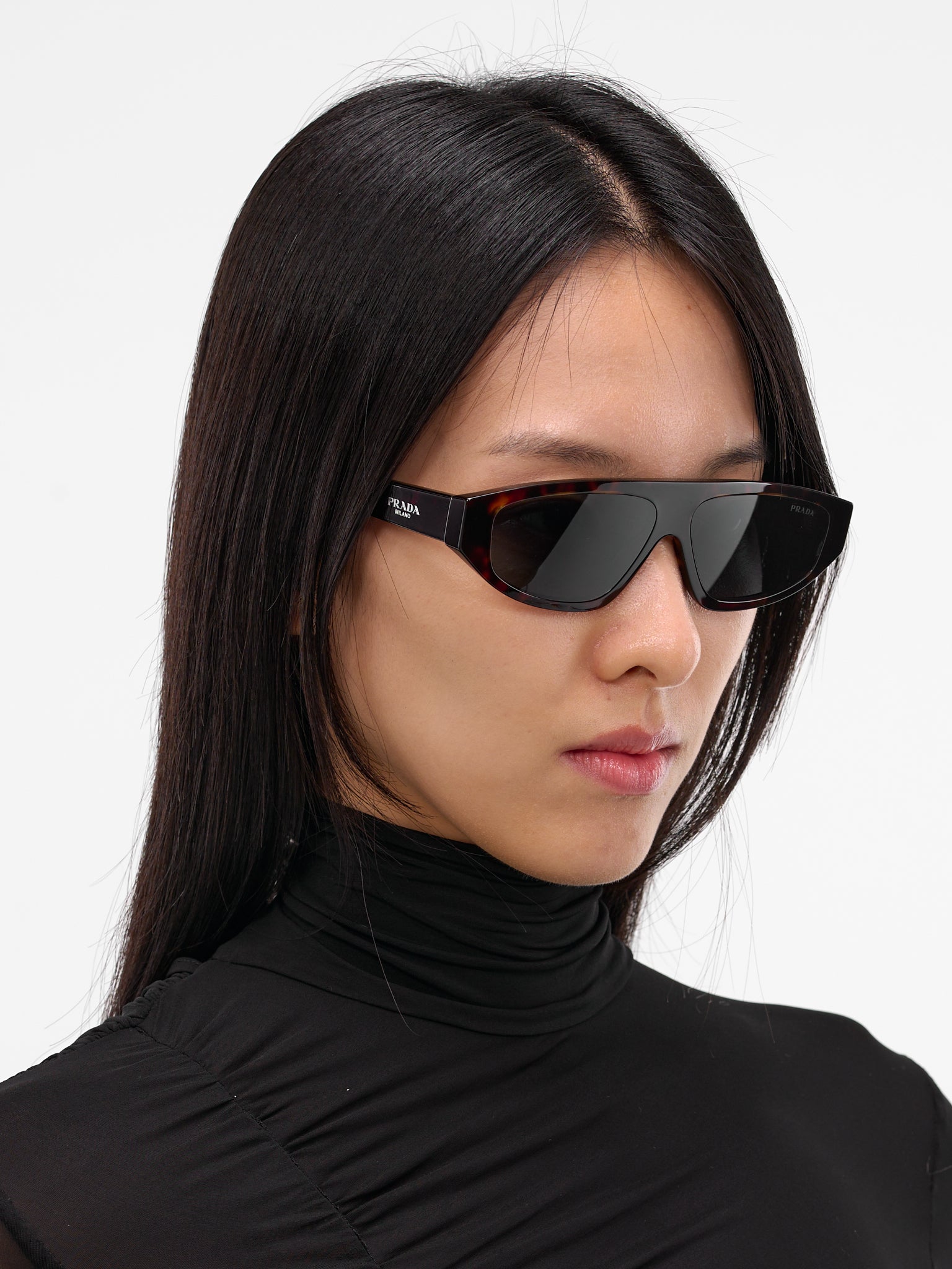 Tortoiseshell C02S Geometric Sunglasses (0PR-C02S-ROOT-HAVANA-DARK-GREY)