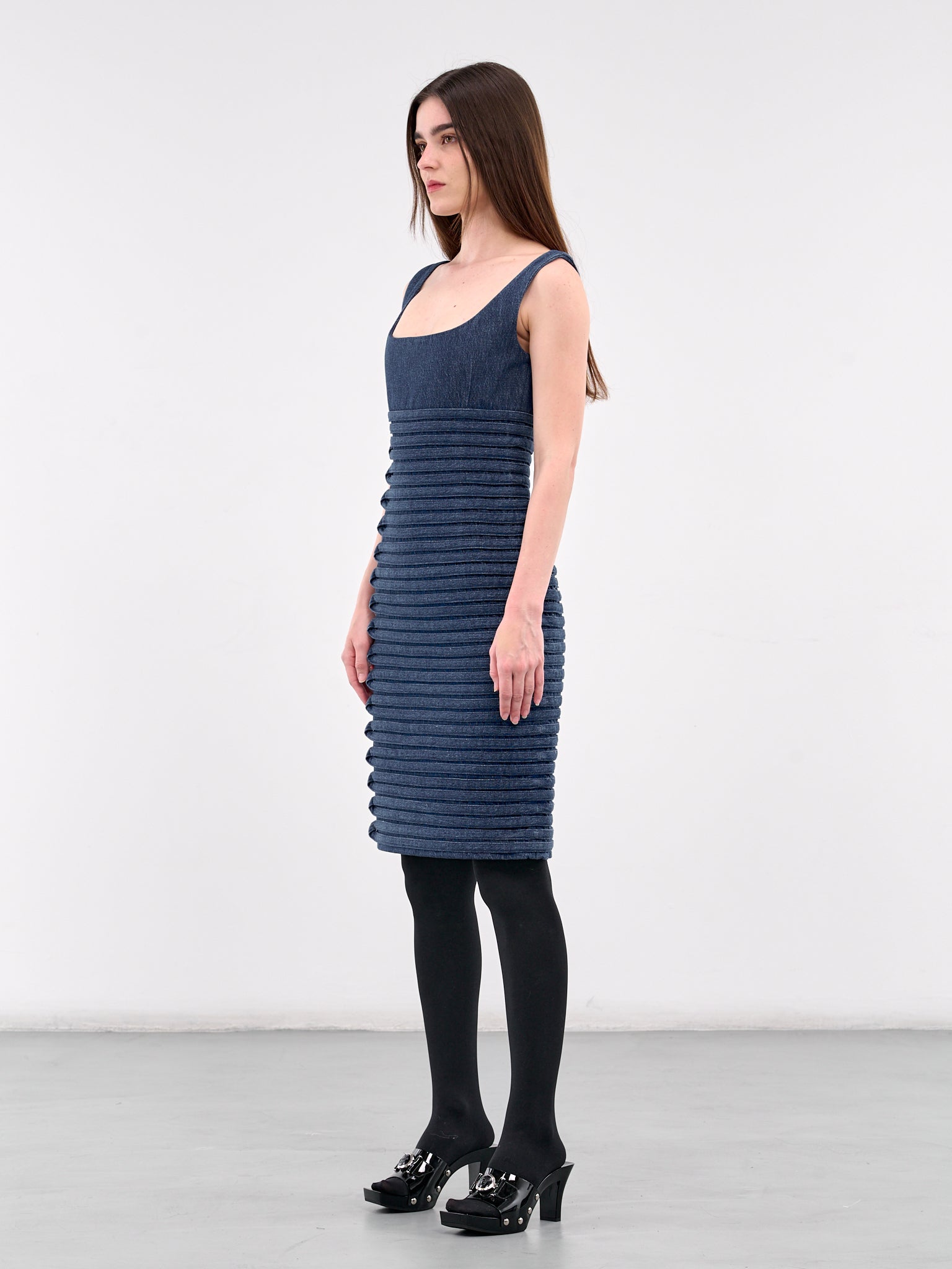 Denim Scoop Neck Fitted Dress (1018675-1A13346-MEDIUM-BLUE) Denim Scoop Neck Fitted Dress (1018675-1A13346-MEDIUM-BLUE)