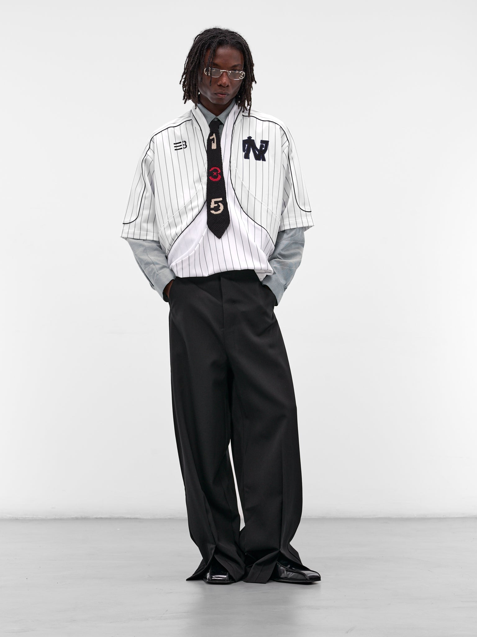 Kevin Black Wool Slit Trousers (N3-AW25-N3-PT-01-EB-EUPHORIC-B)