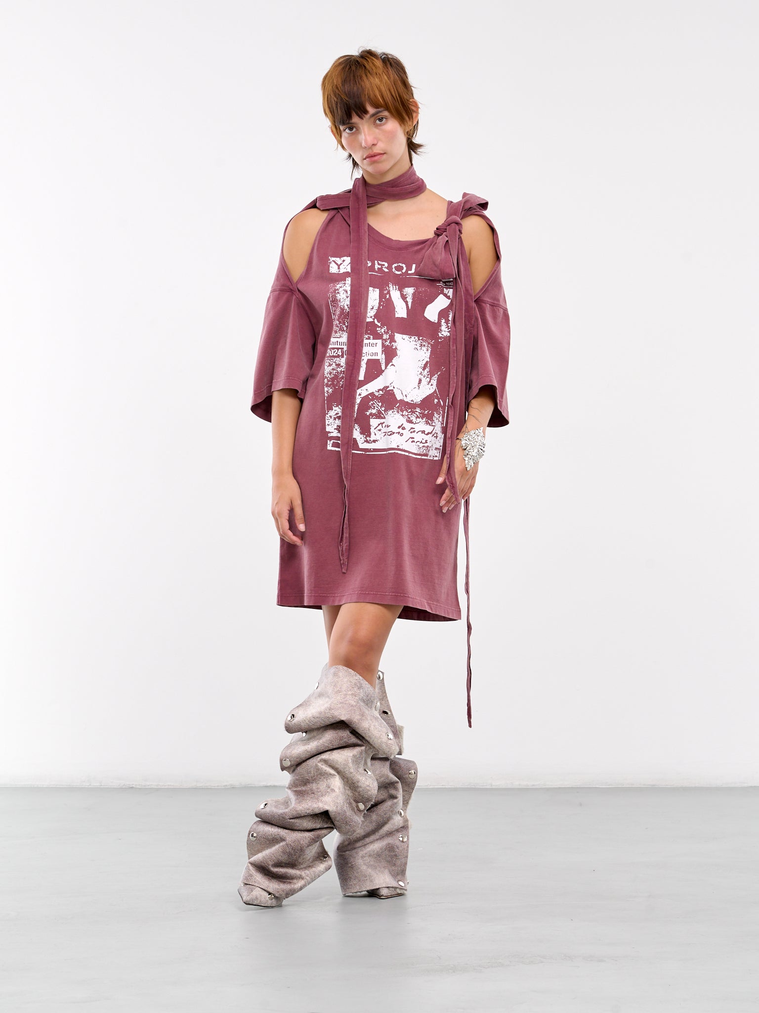 Multi-Scarf Rock Band Print Dress (104DR014-J136-BURGUNDY) Multi-Scarf Rock Band Print Dress (104DR014-J136-BURGUNDY)