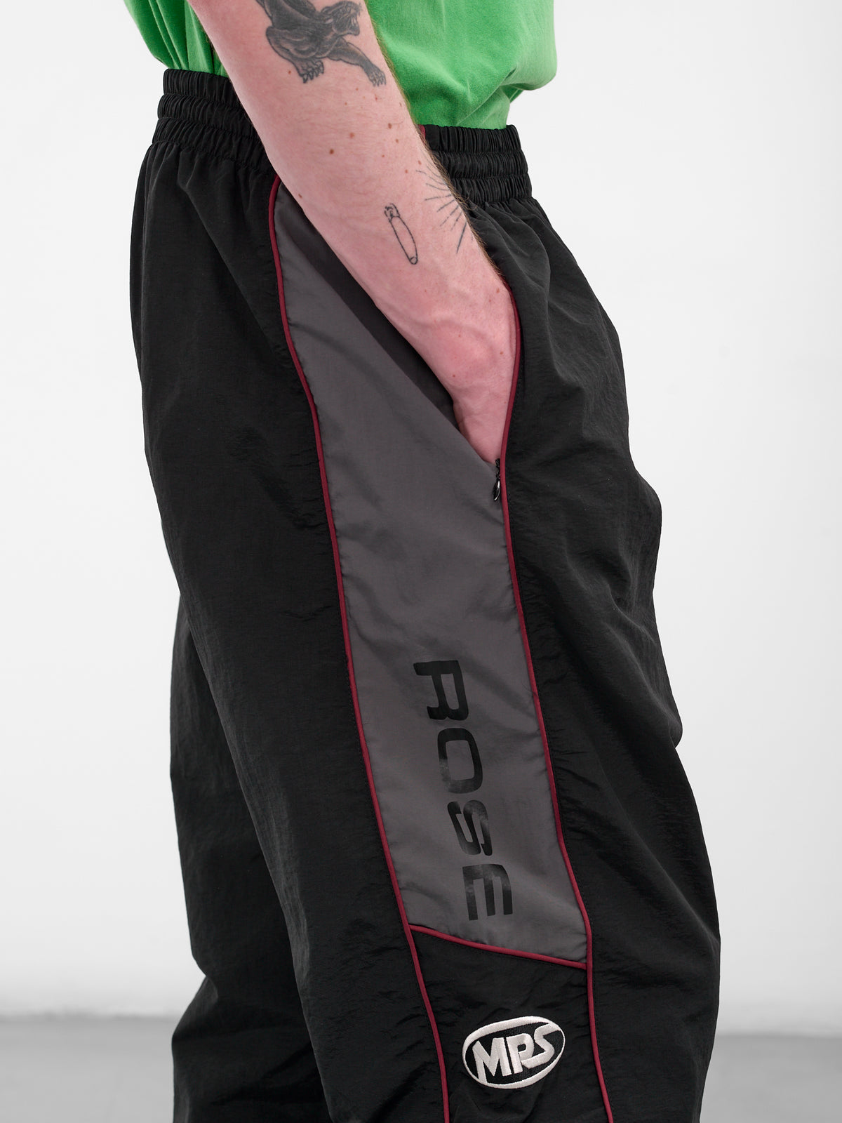 Black Nylon Stripe Joggers (122WP01009-BLACK-GREY)