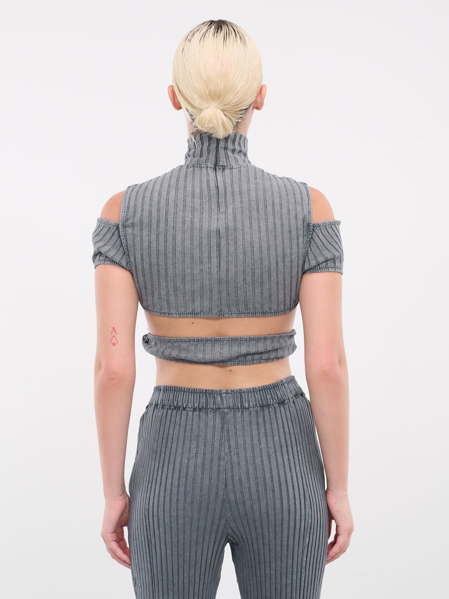 Cut-Out Rib Top (133131-DARK-GREY)