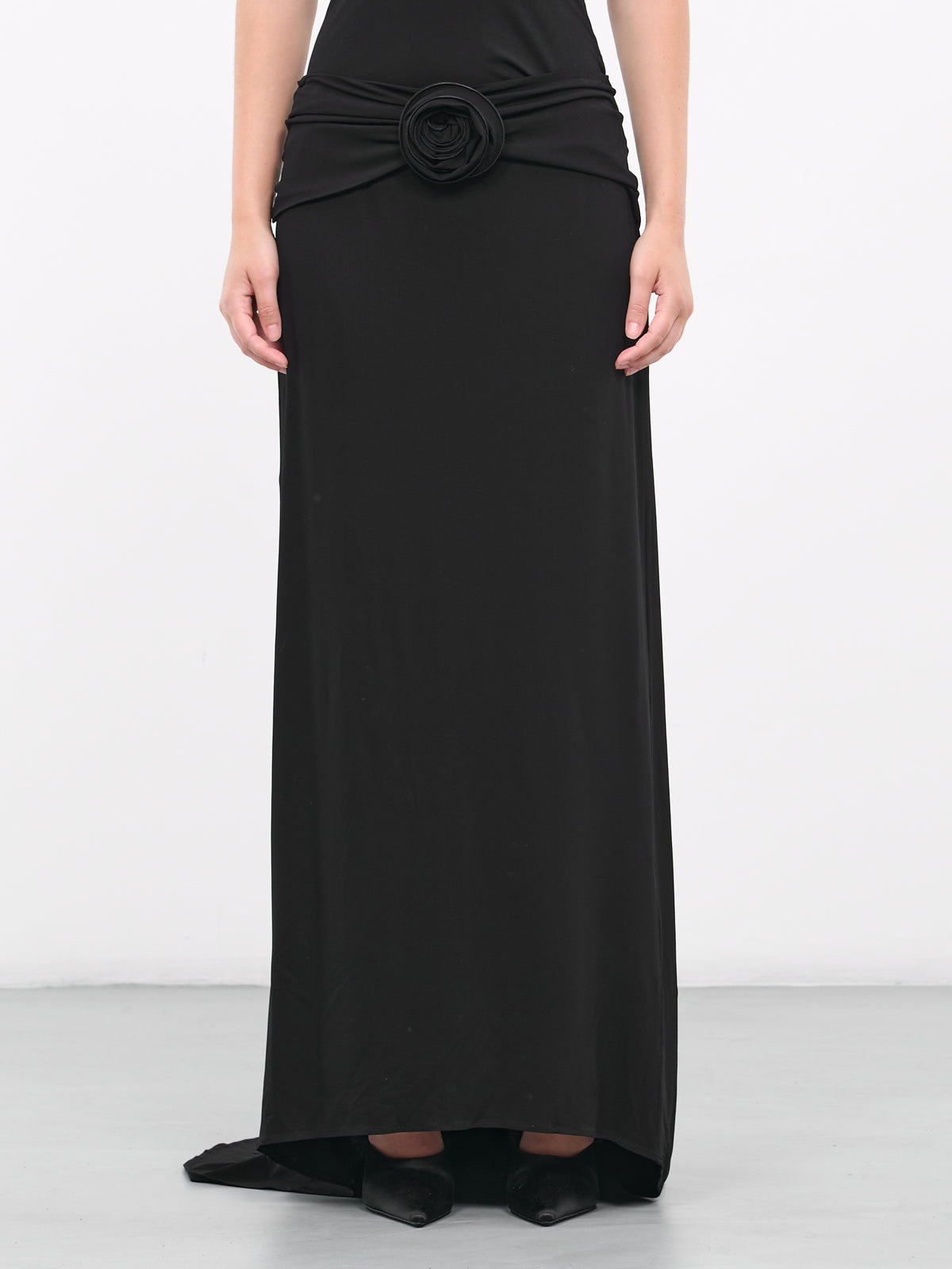 Flower Embellished Maxi Skirt (142923-BLACK)