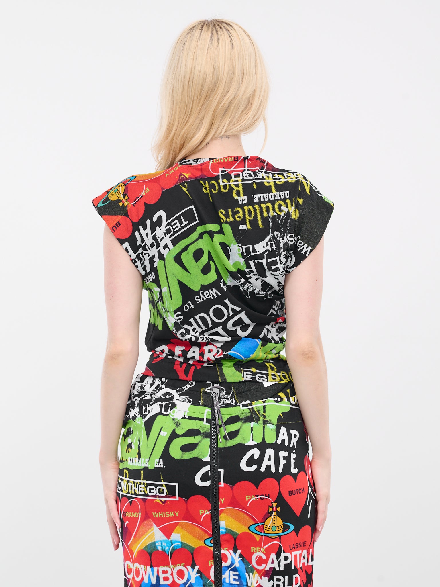 Graffiti Hebo Top (1504000A-J0057-O301-BLACK)