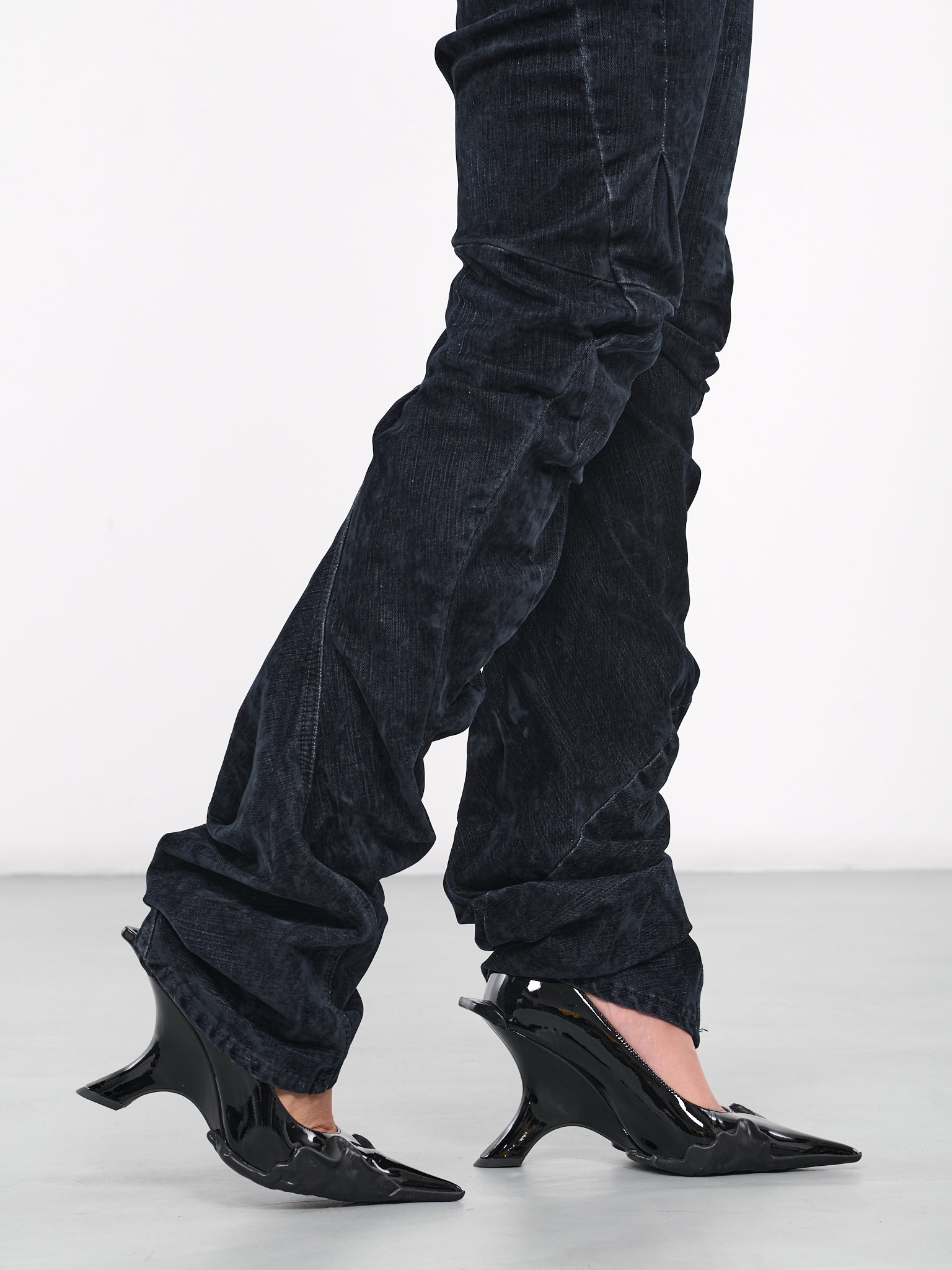 Drape Velvet Denim Jeans (1701712-MDNBLU)