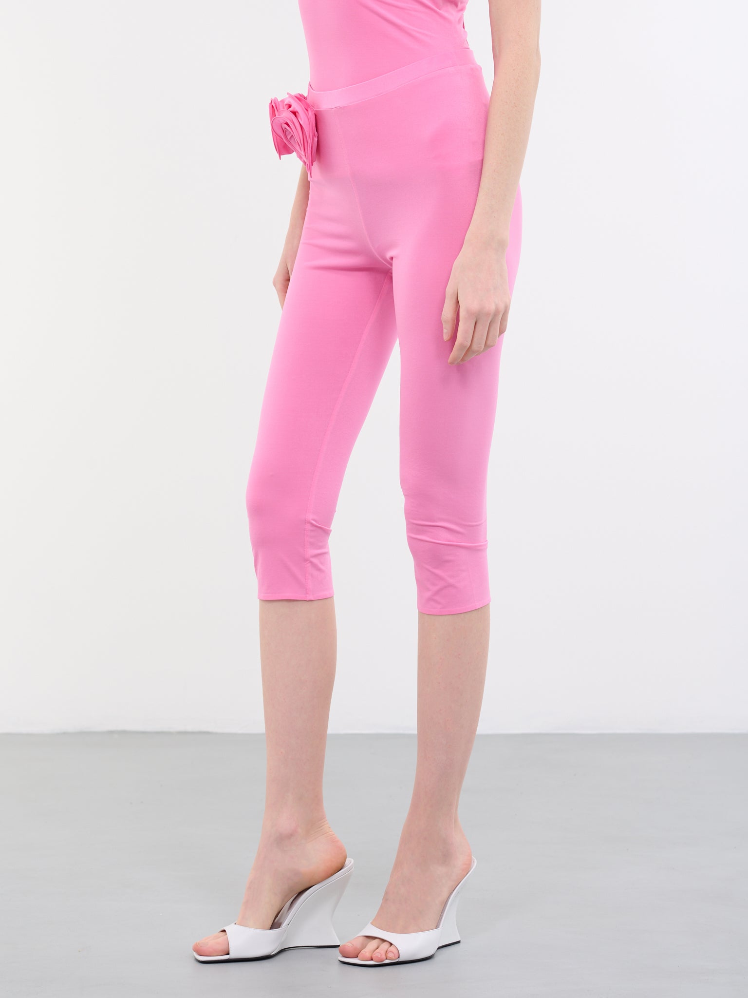 3D Rose Cropped Leggings (176523-PINK)