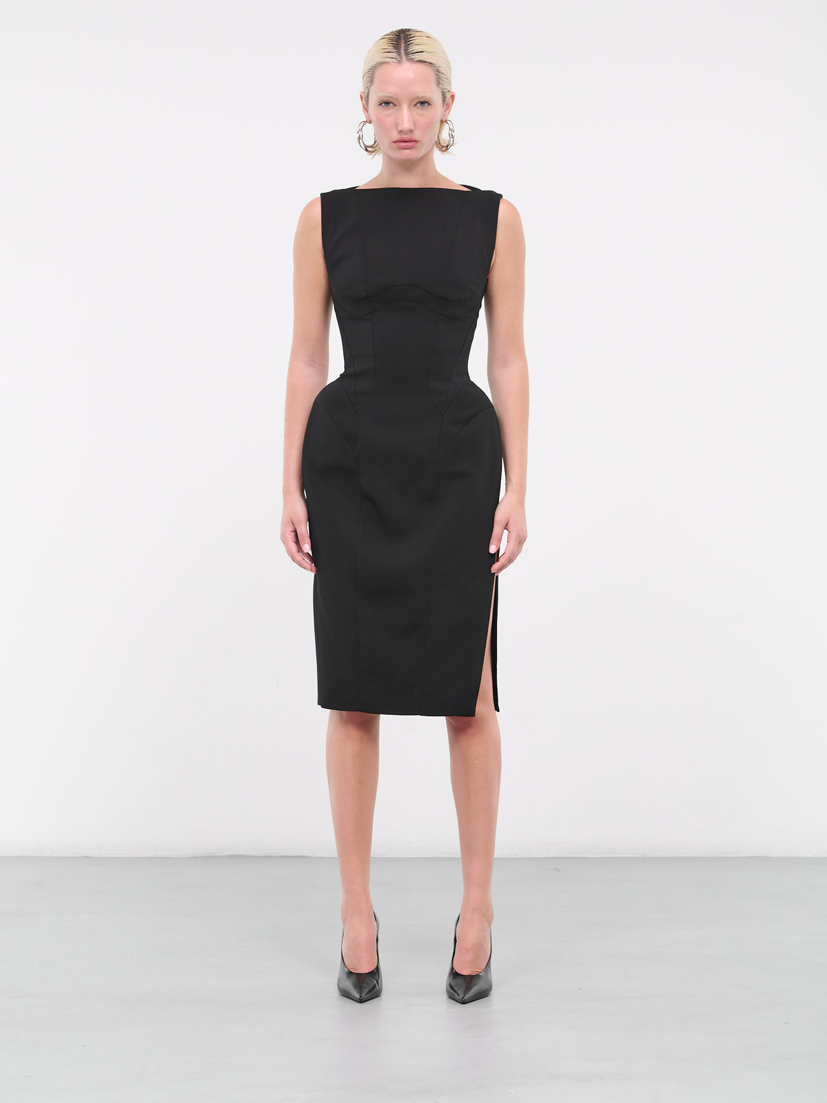 Exaggerated Dress (1R01362470-BLACK)