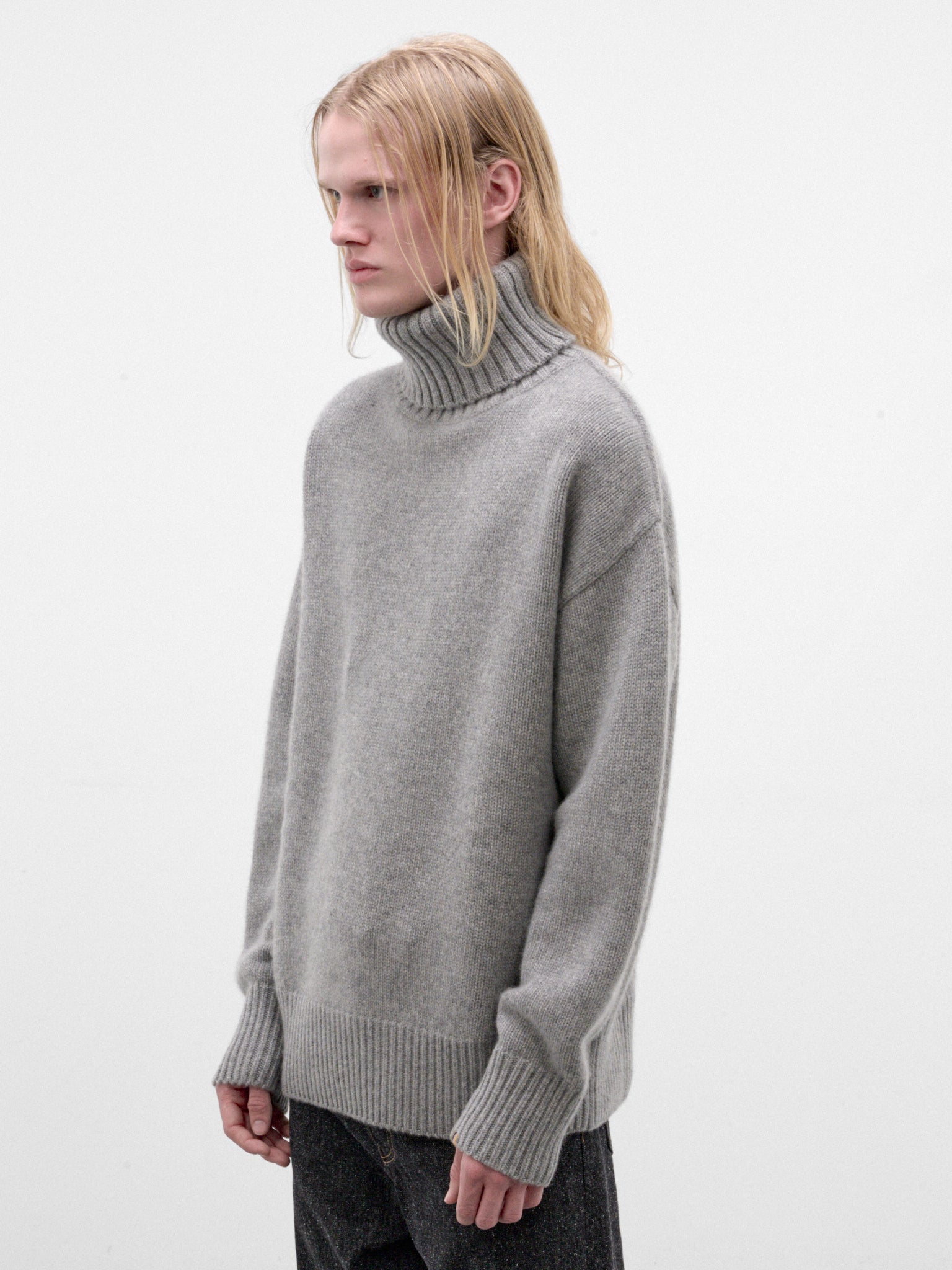 Goat Cashmere Oversized Xtra Turtleneck (20-OVERSIZE-XTRA-GOAT)