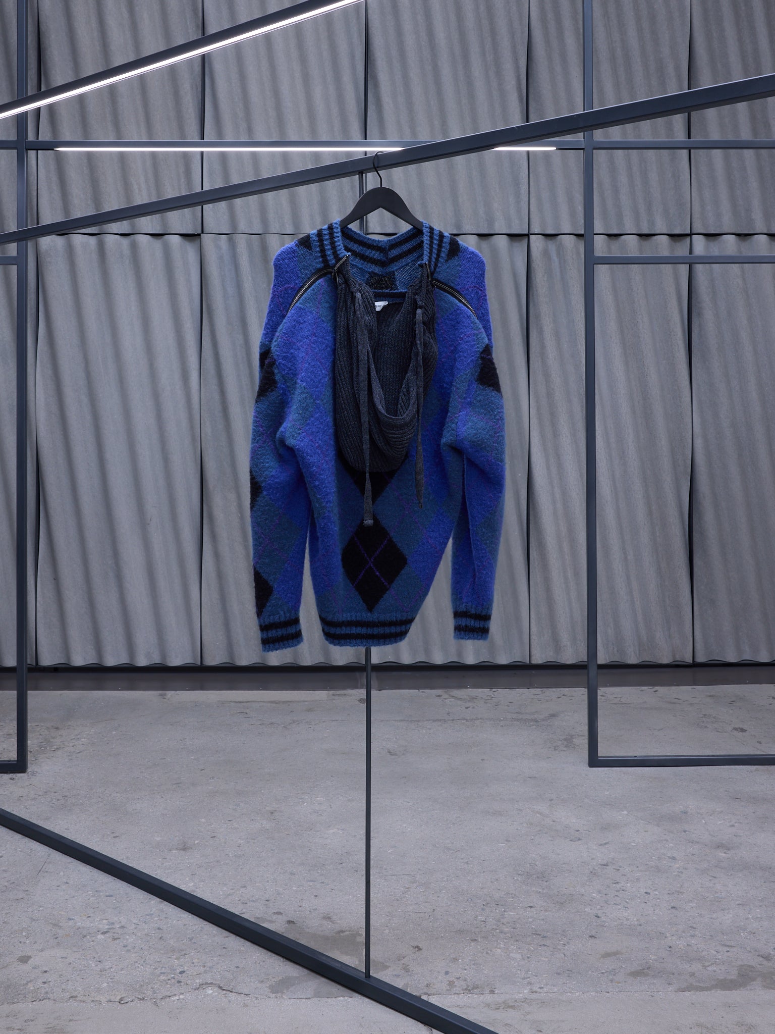 Blue Zip Insert Hood Pullover (206SW005-Y64-BLUE-GREY-ARGYLE)