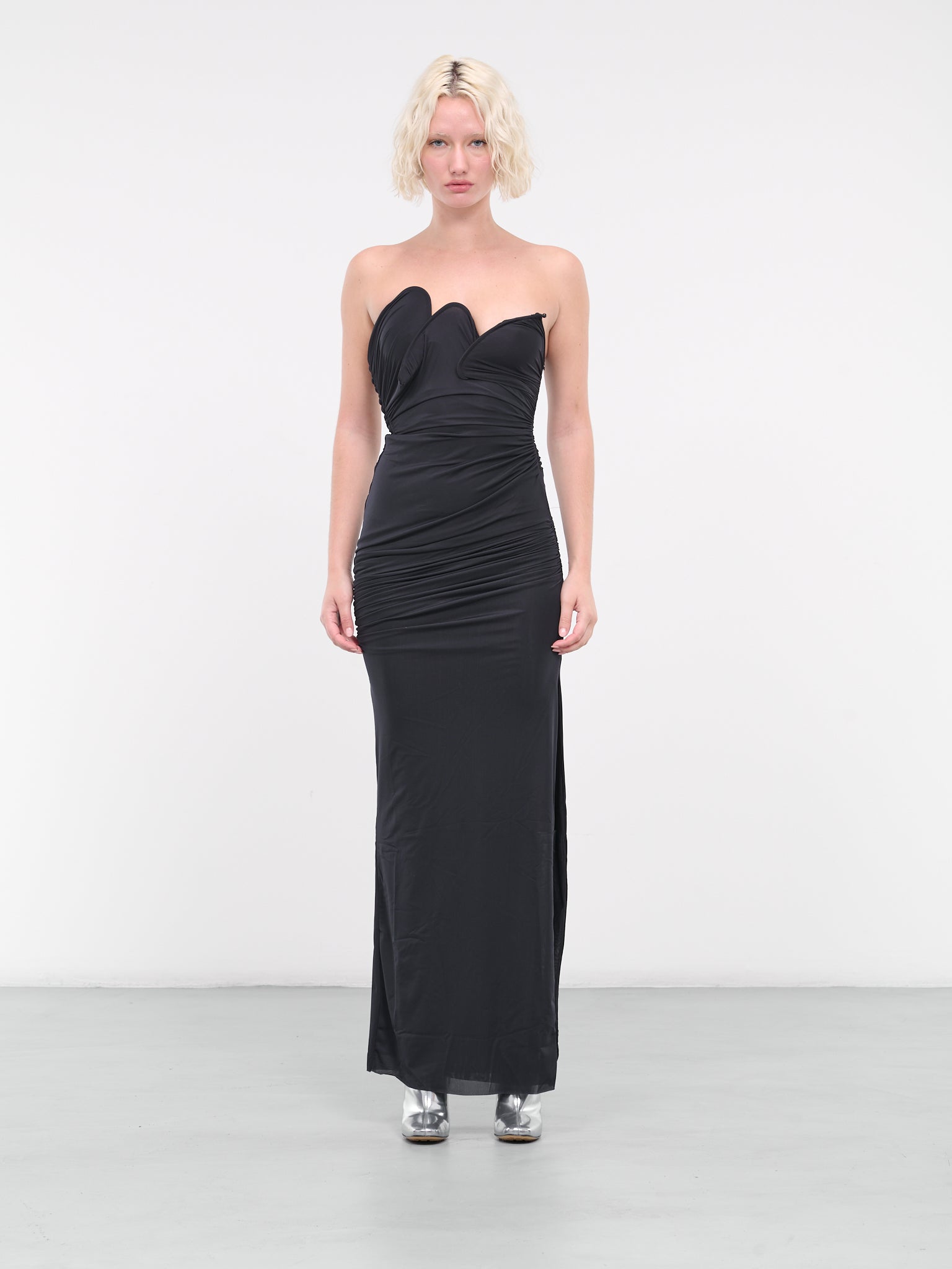 Encompassed Looped Bodice Dress (23043445-BLACK)