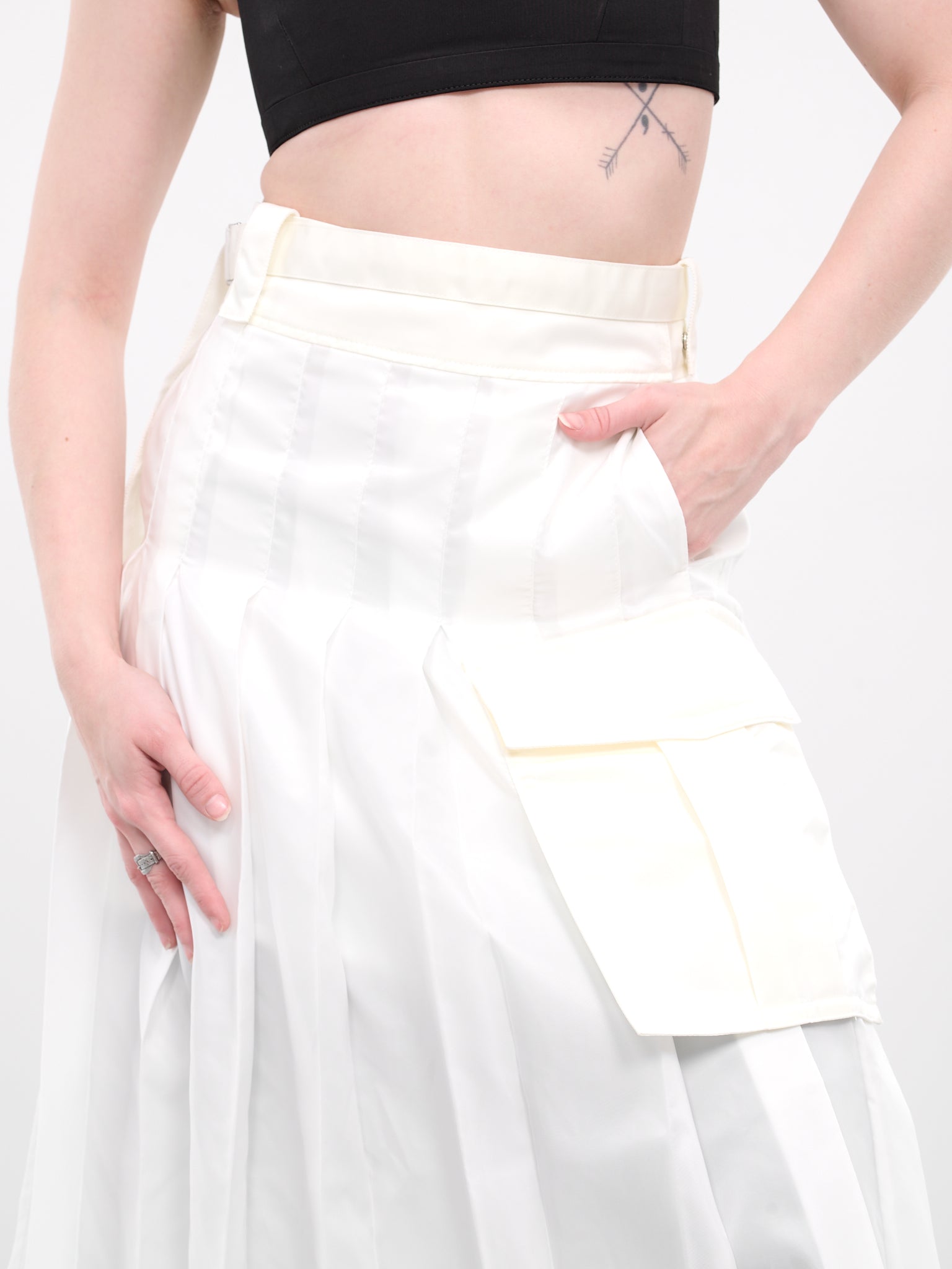 Nylon Twill Skirt (24-07246-151-OFF-WHITE)
