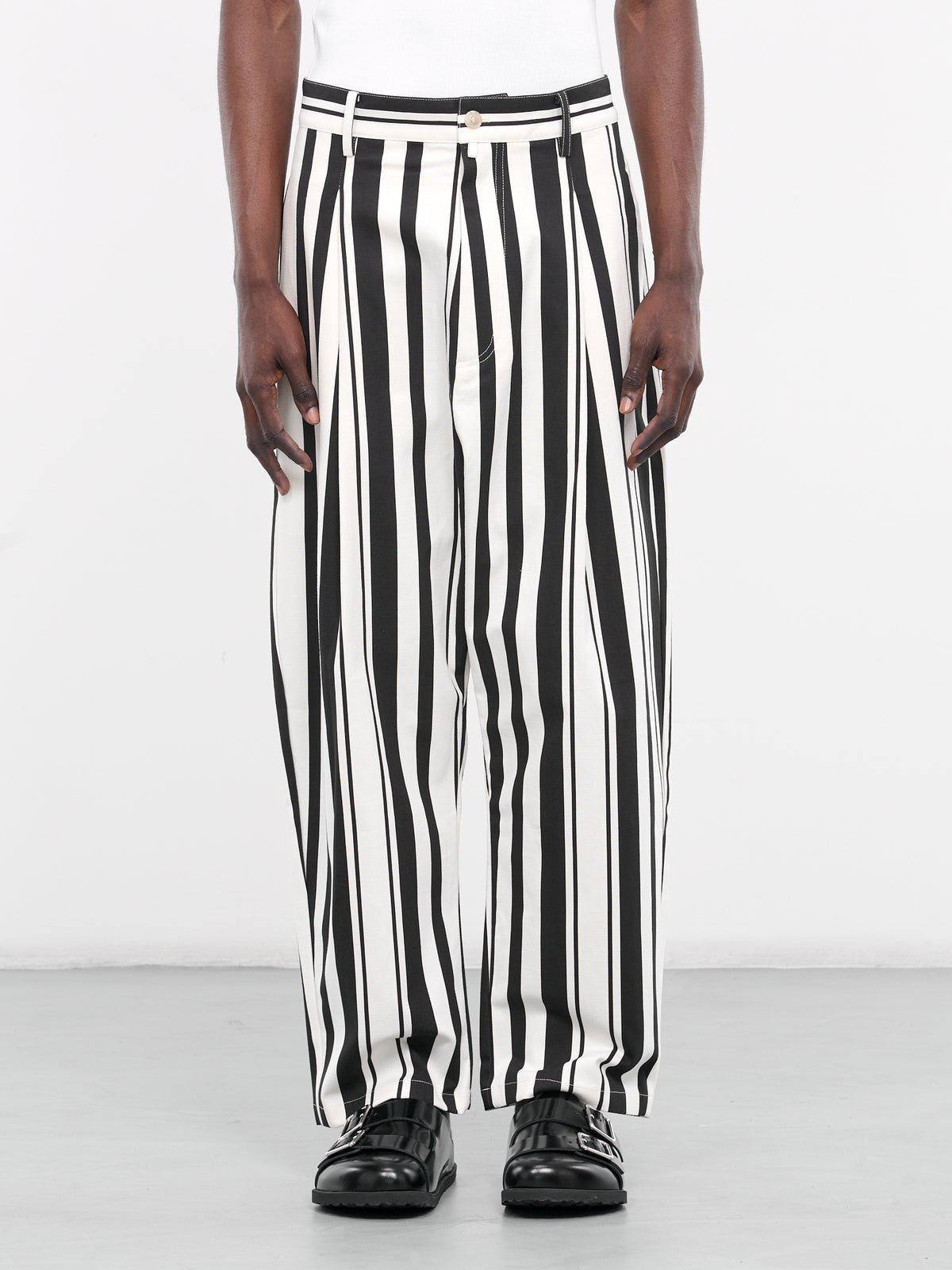 Striped Trousers (24E96MRU54-BLACK-WHITE)