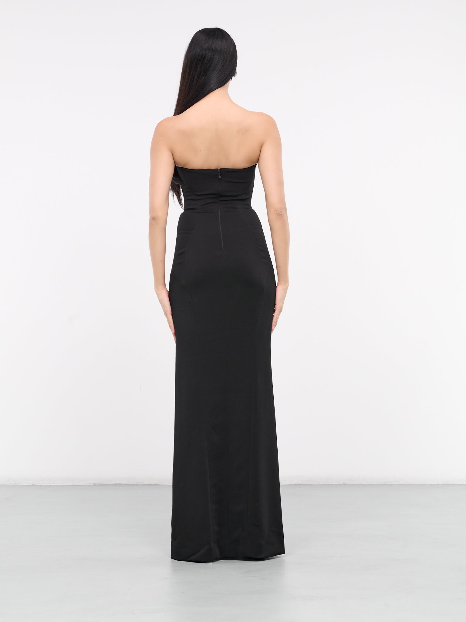 Signature Structured Strapless Gown (24P1RO1550470-BLACK) Signature Structured Strapless Gown (24P1RO1550470-BLACK)