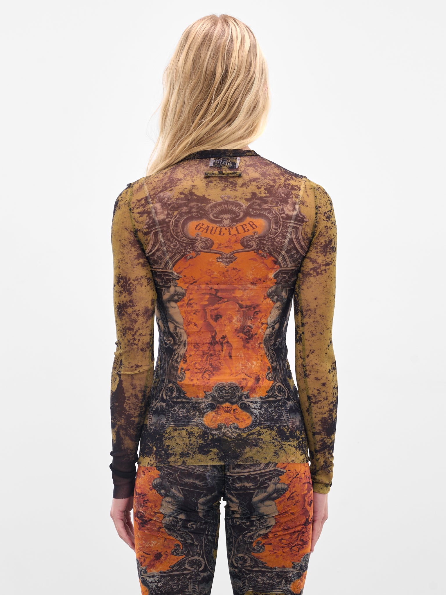 The “Médaillon" Print Long Sleeve (25-03-W-TO305-M006P-MULTI)