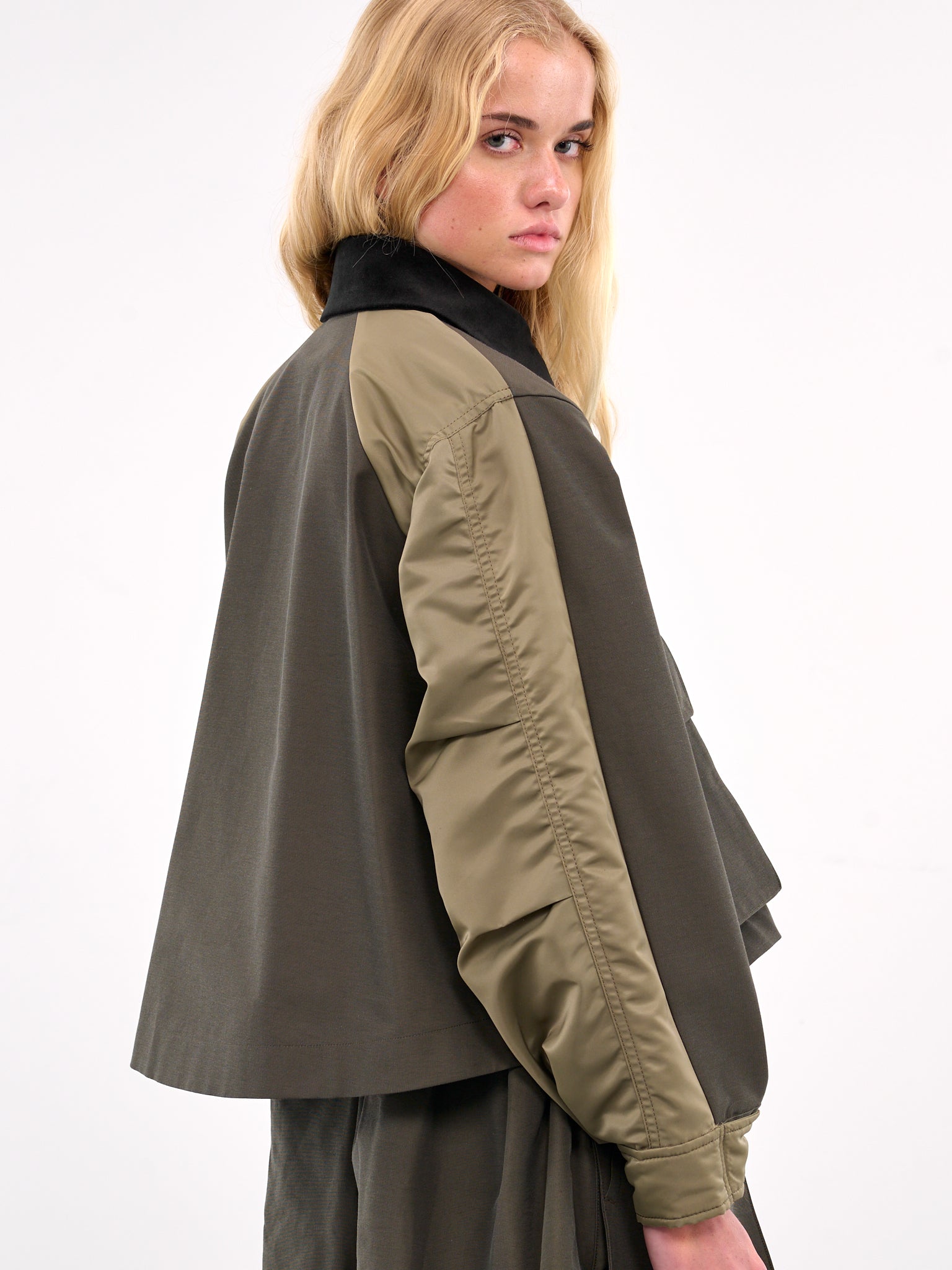 Hybrid Cargo Bomber Jacket (25-07881-515-KHAKI-BEIGE)