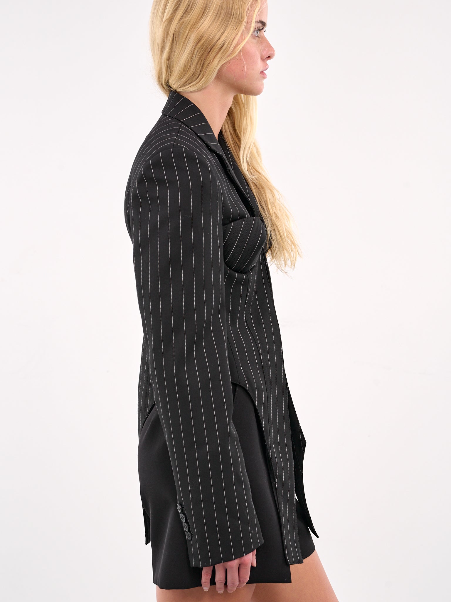 The Corset Suit (25-34-F-VE101-C074-BLACK-WHITE)