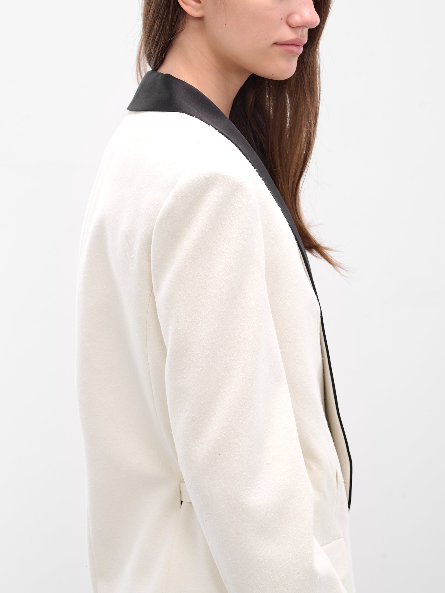 Tuxedo Contrast Silk Tailored Blazer (25026437-WHITE-BLACK)