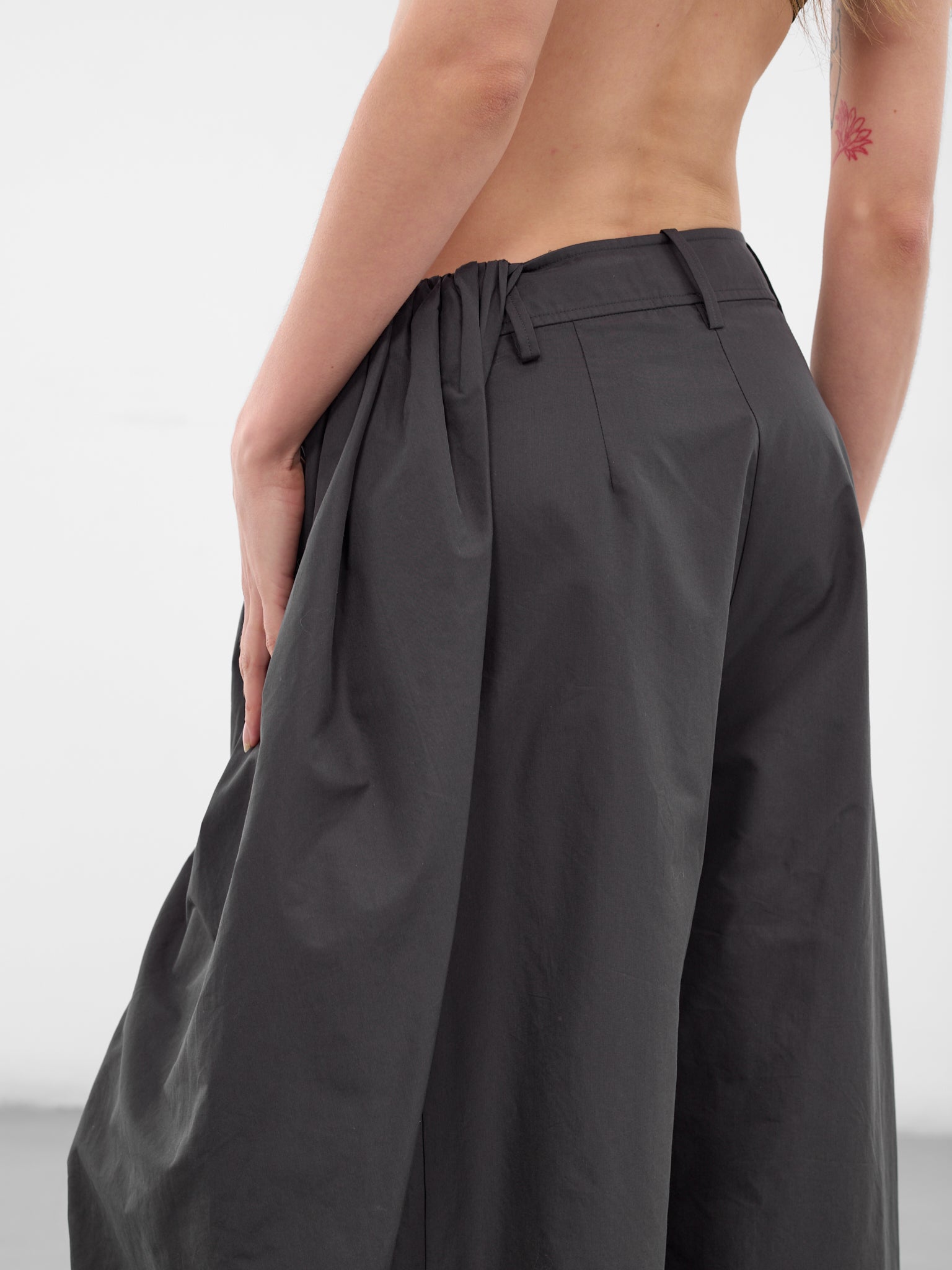 Carbon Taffeta Cocoon Baggy Trousers (25045917-CARBON)