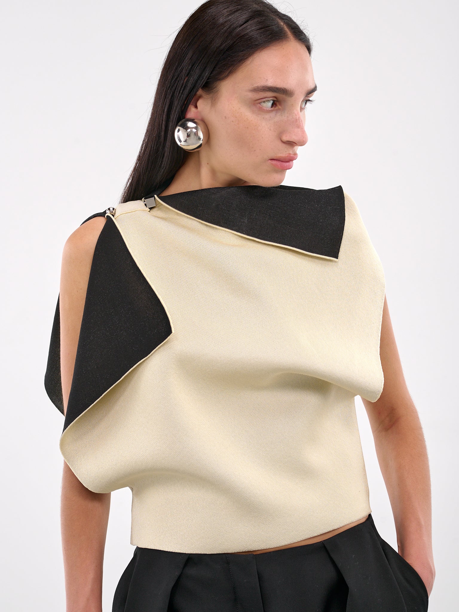 The Trapèze Knit (251KN607-2437-LIGHT-YELLOW)