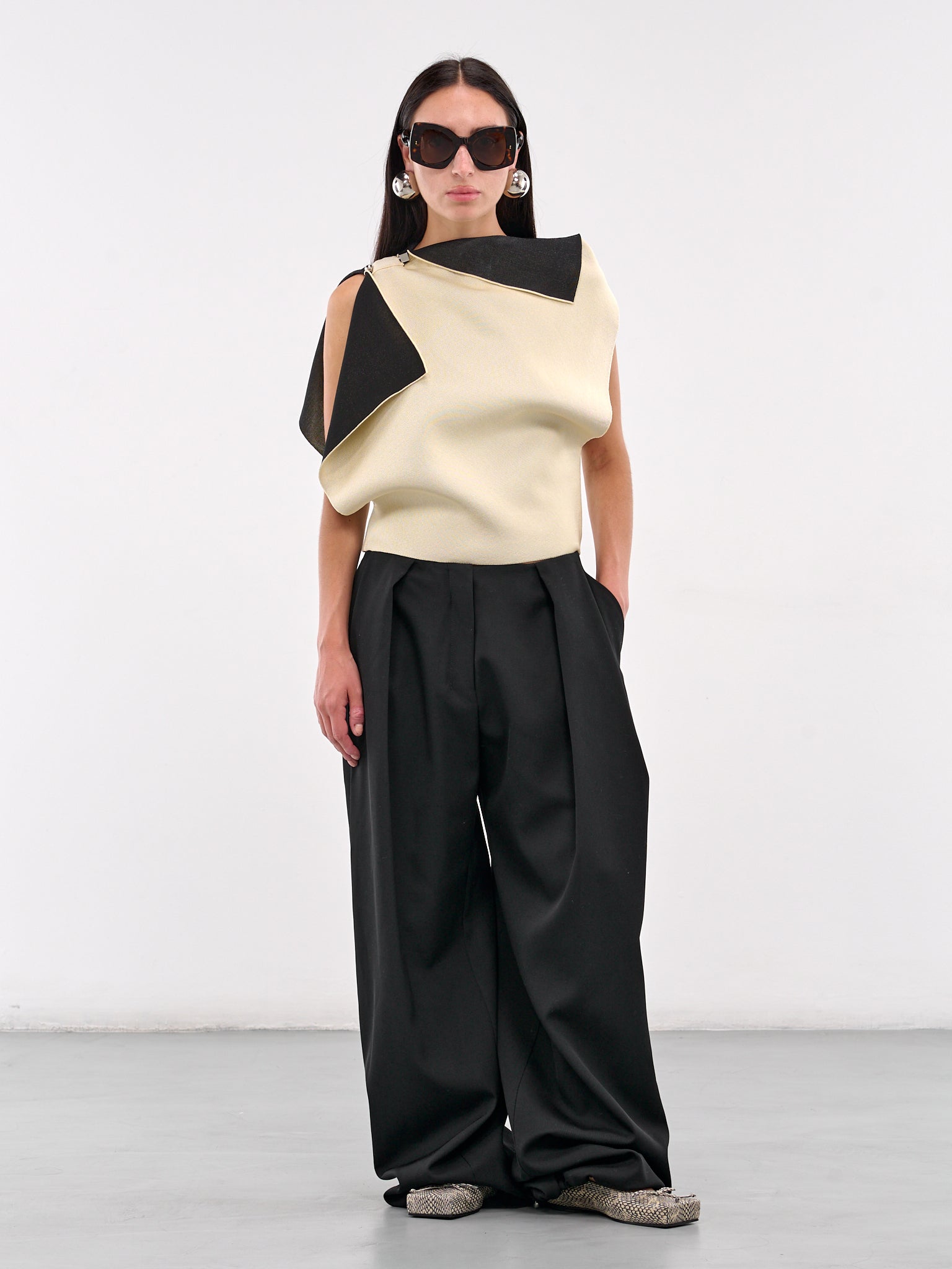 The Trapèze Knit (251KN607-2437-LIGHT-YELLOW)
