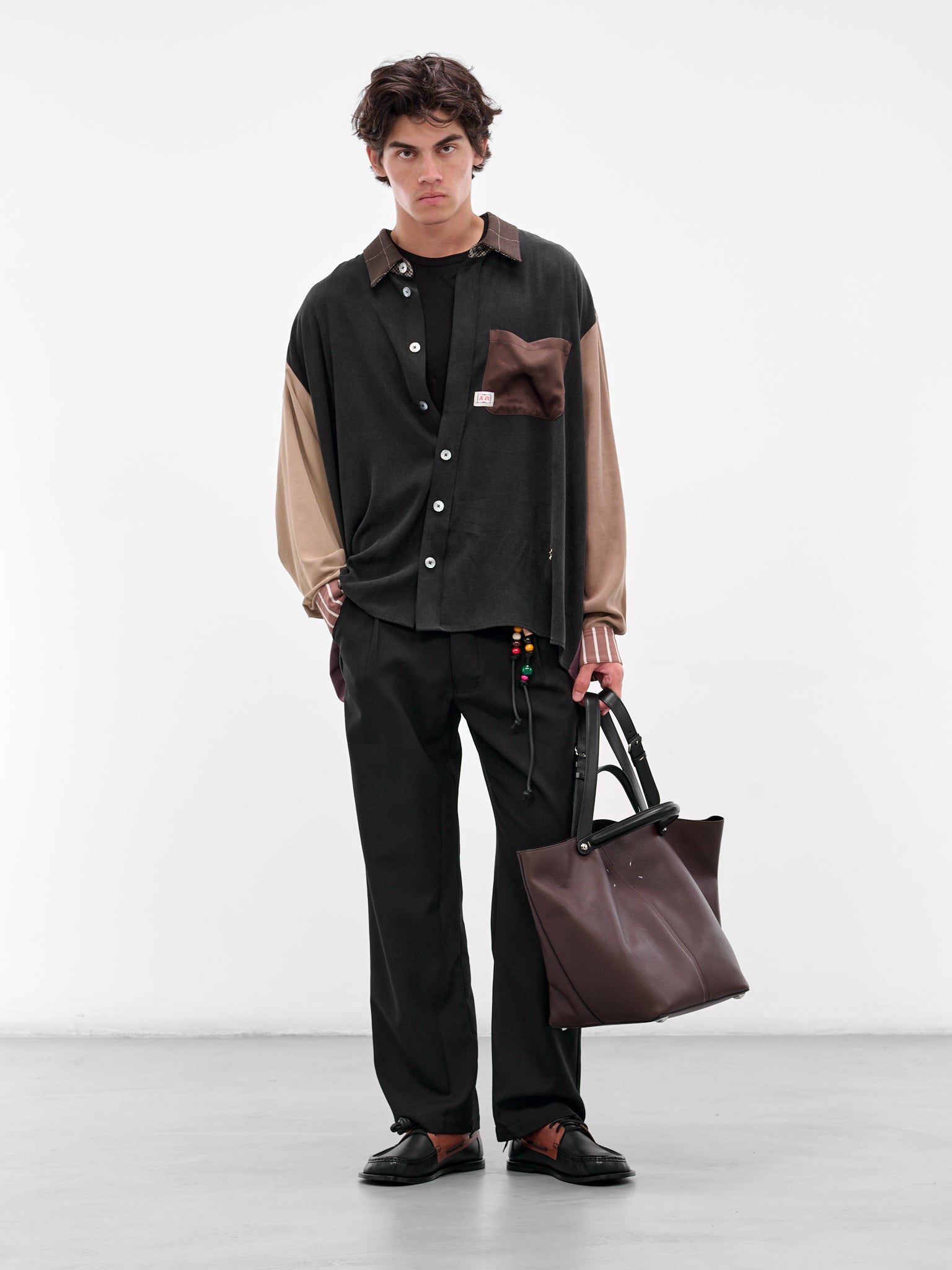 Black Gabardine Loose Pleated Trousers (252-MPT084-BLACK)