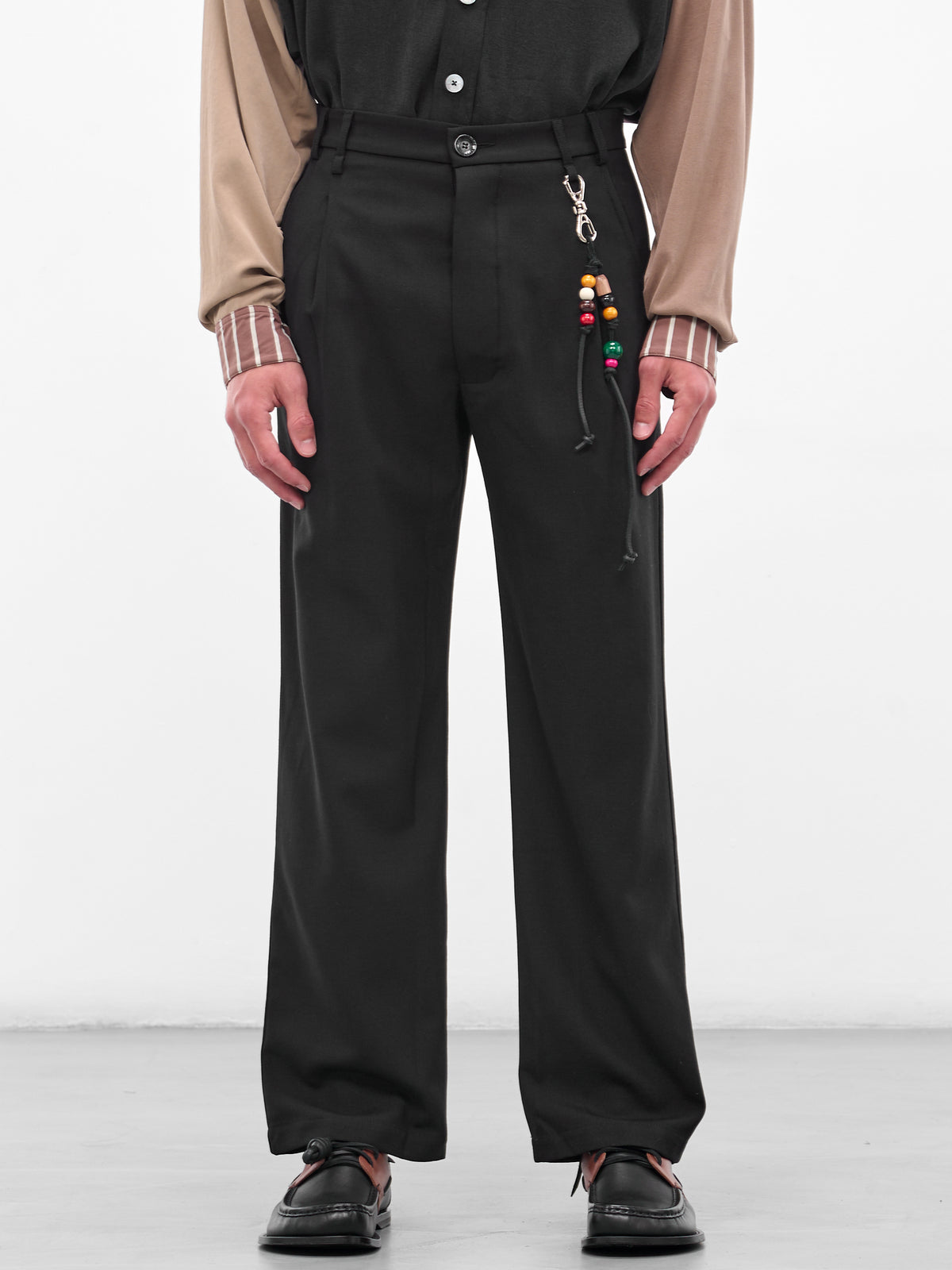 Black Gabardine Loose Pleated Trousers (252-MPT084-BLACK)