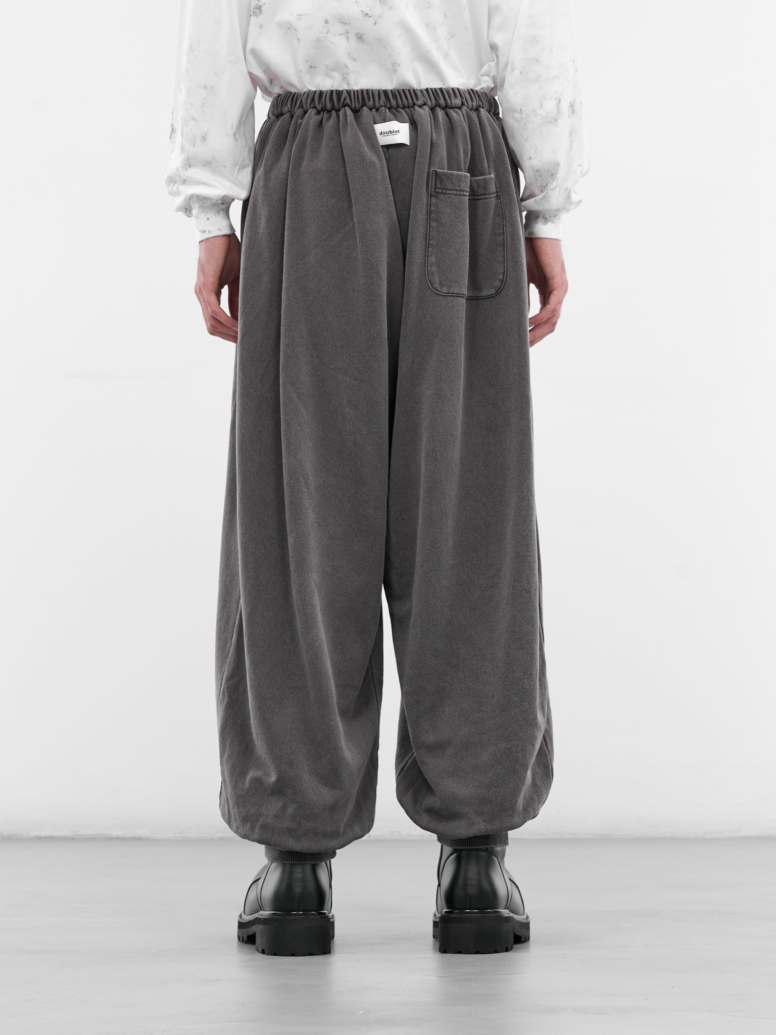 Black Wash Baggy Joggers (25AW49PT319-BLACK)
