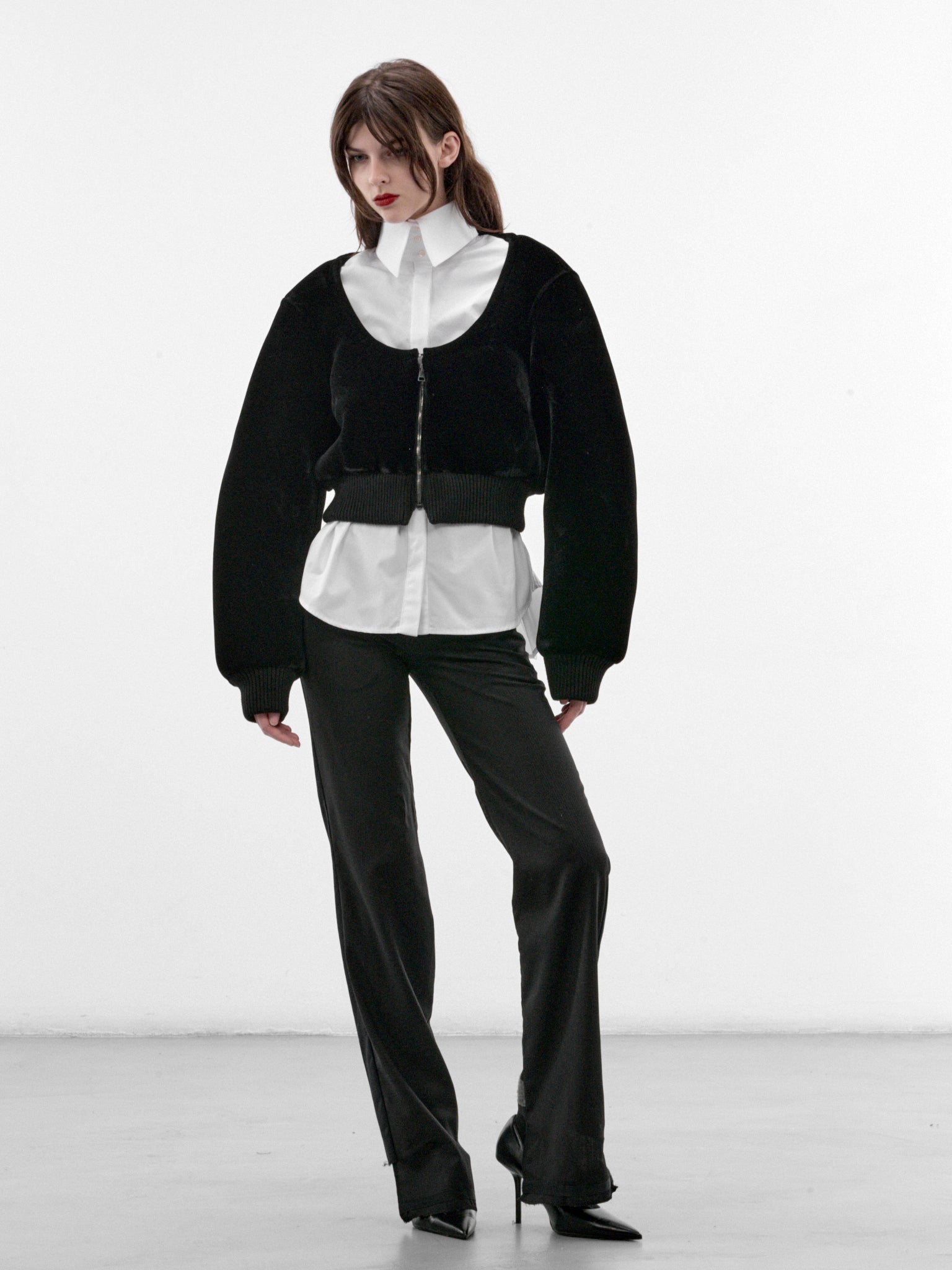 Square Black Velvet Bomber (26-04-W-OU058-W085-BLACK)