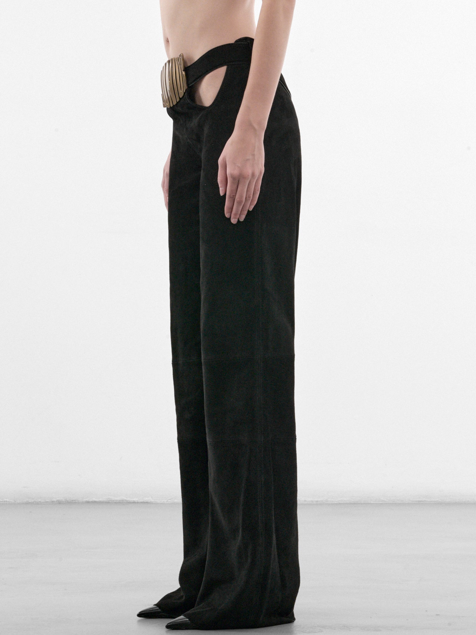 Black Suede Belted Pant (26-04-W-TR182-L061-BLACK)