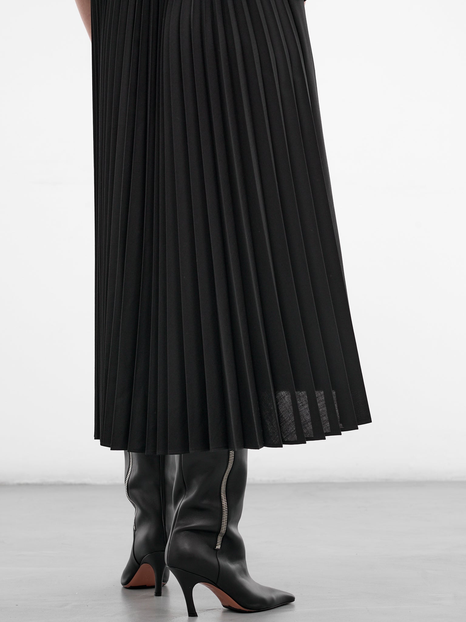 Layered Hybrid Vest-Skirt Coat (26-08279-001-BLACK)
