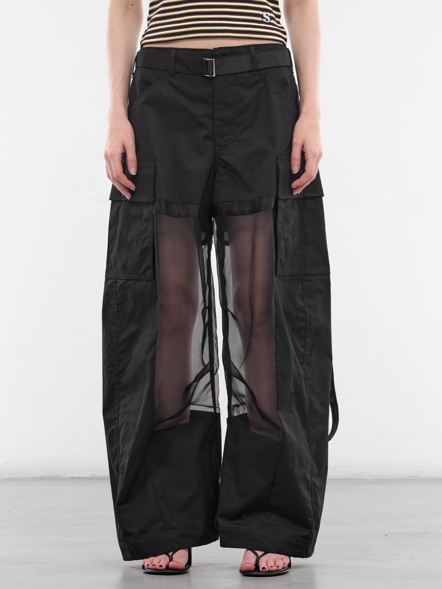SACAI Baggy Trousers | H.Lorenzo - front