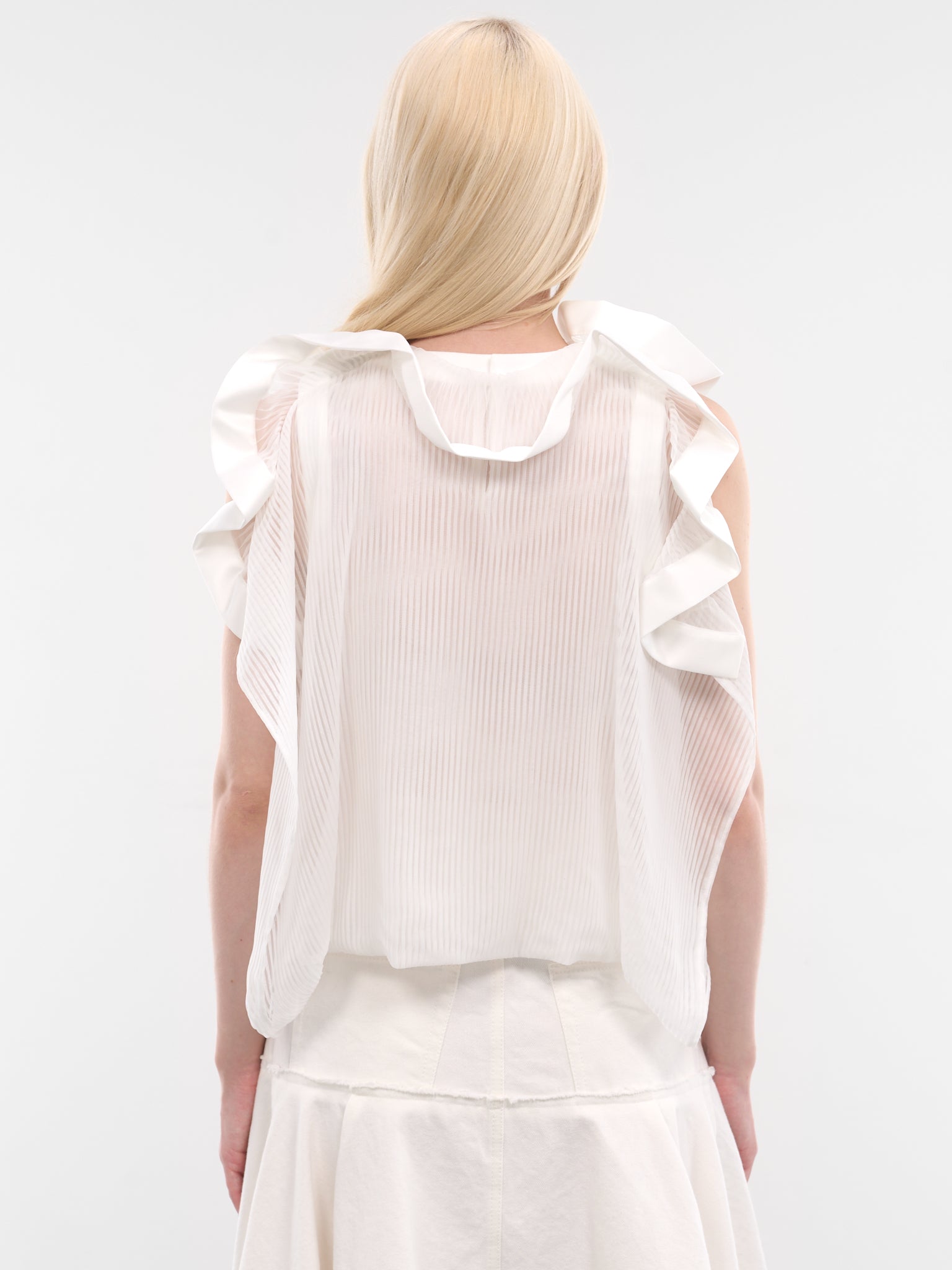 SACAI Ruffled Pullover | H.Lorenzo - back