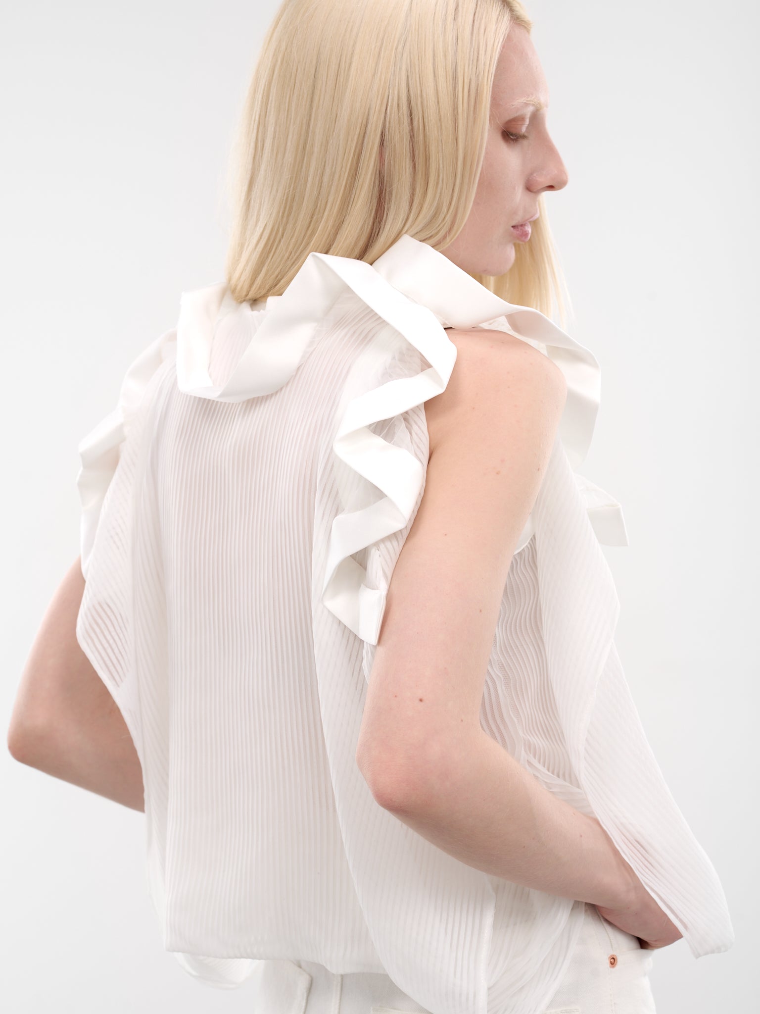 SACAI Ruffled Pullover | H.Lorenzo - detail 2