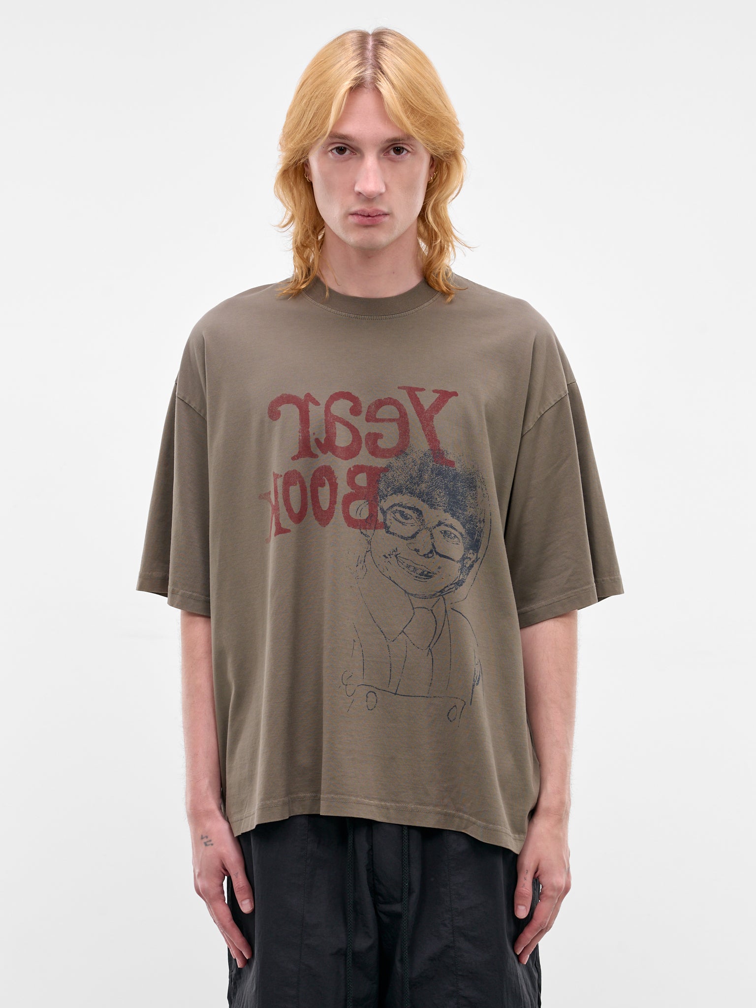 SONG FOR THE MUTE School Portrait Gym Tee | H.Lorenzo - front
