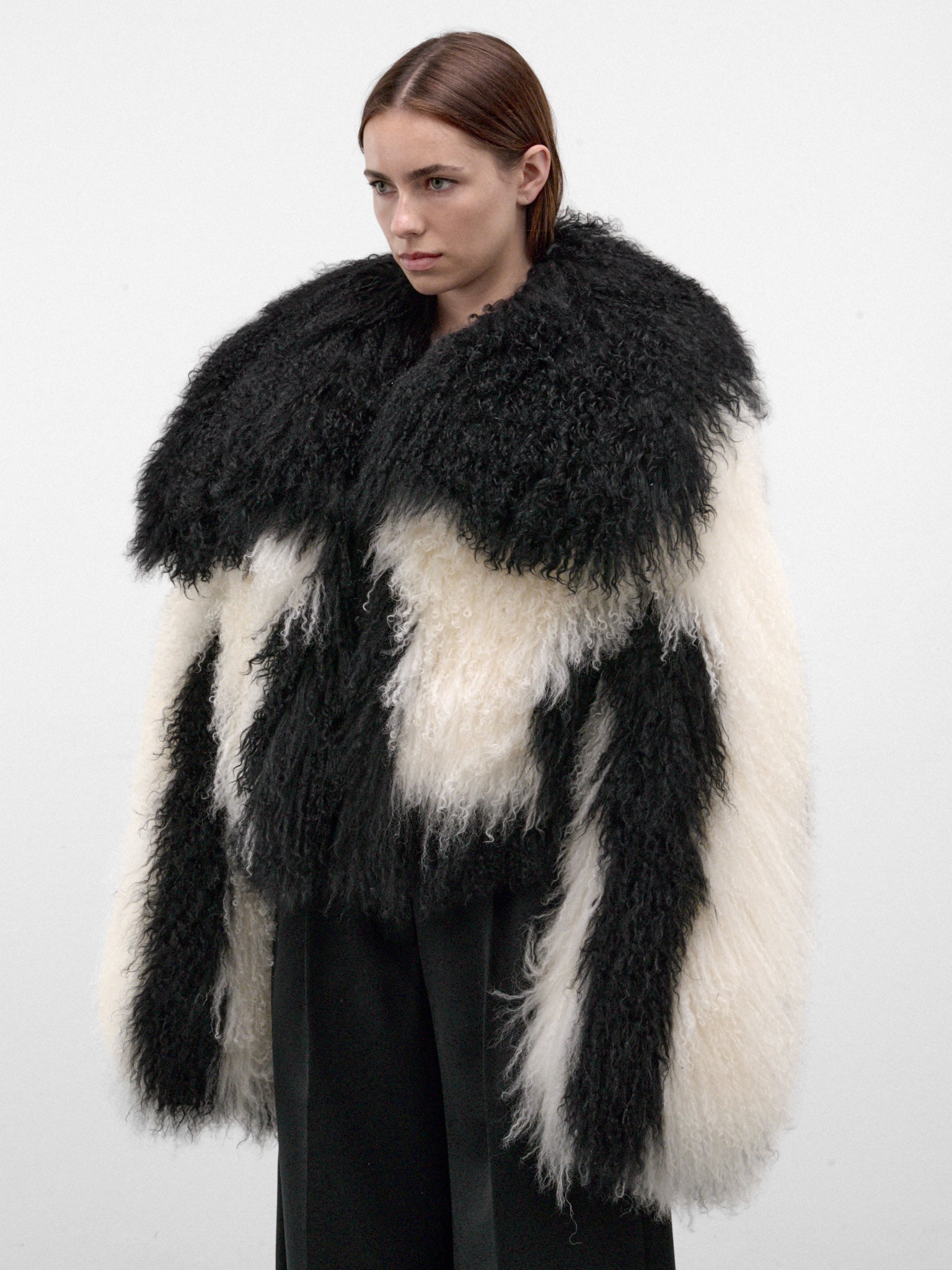 Black Mongolian Fur Cropped Jacket (261WCB00111-BLACK-NATURAL)