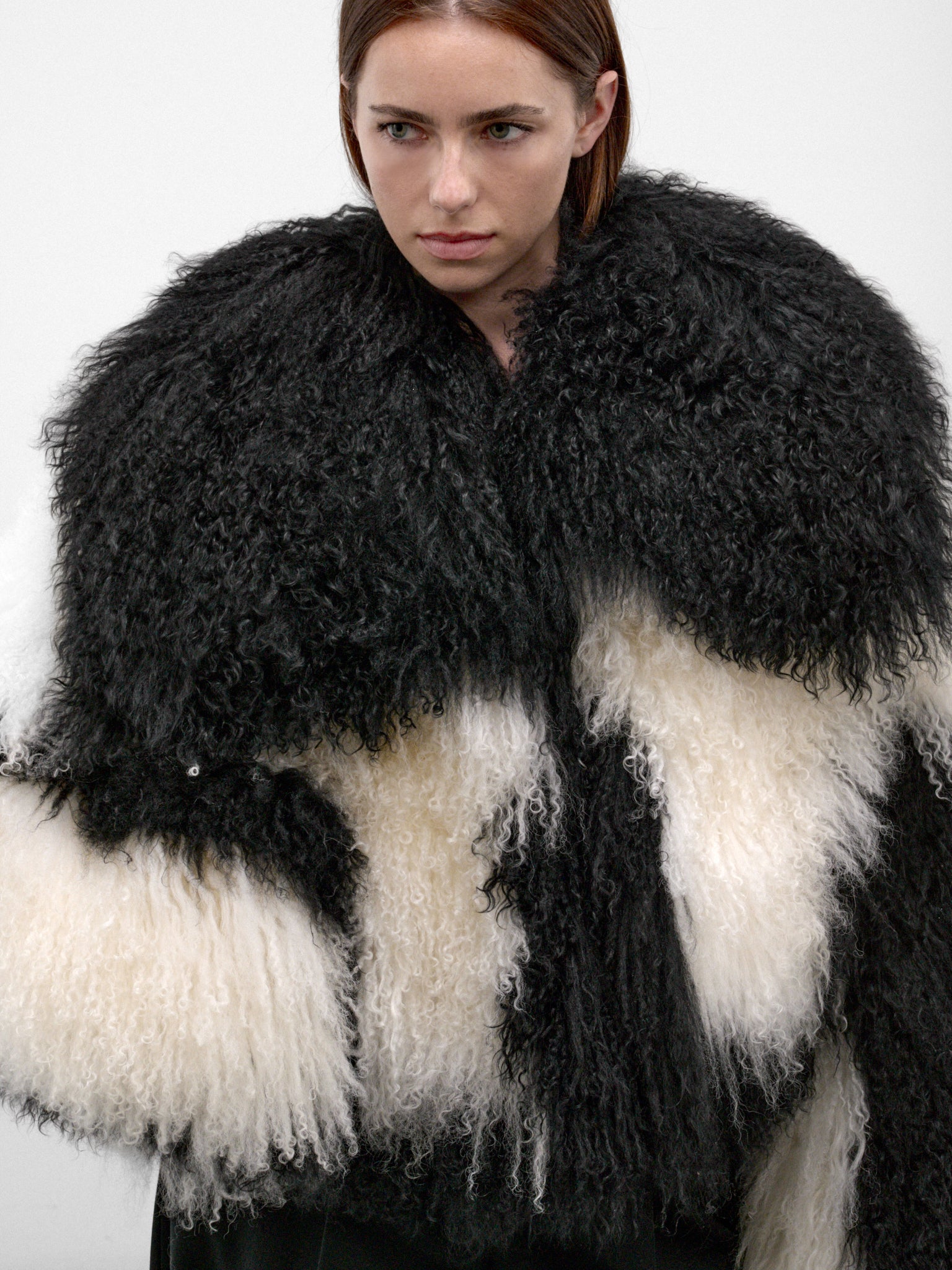 Black Mongolian Fur Cropped Jacket (261WCB00111-BLACK-NATURAL)
