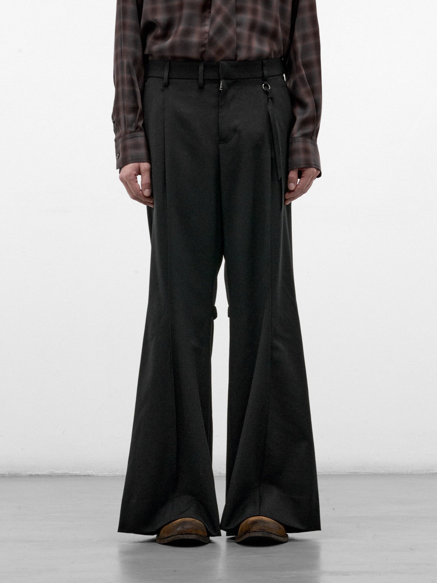 Black Wool Flared Trousers (26A0372-BLACK)