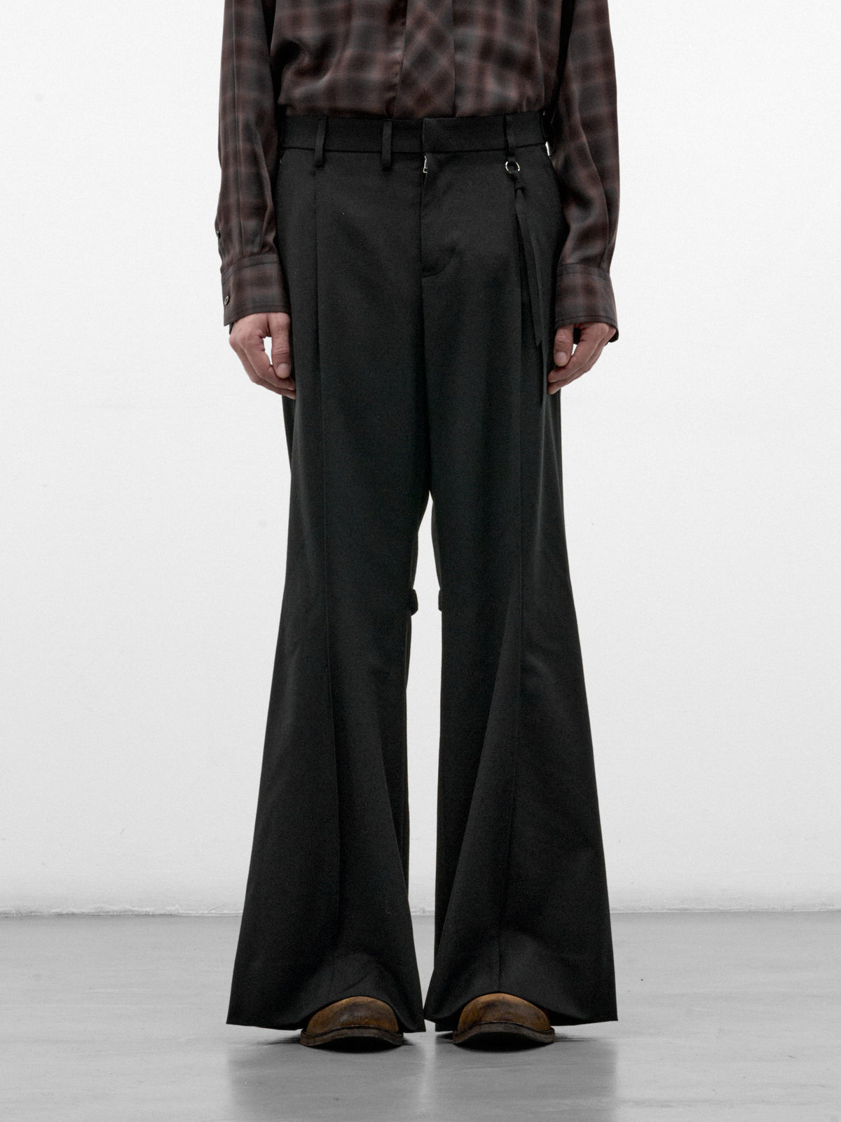 Black Wool Flared Trousers (26A0372-BLACK)