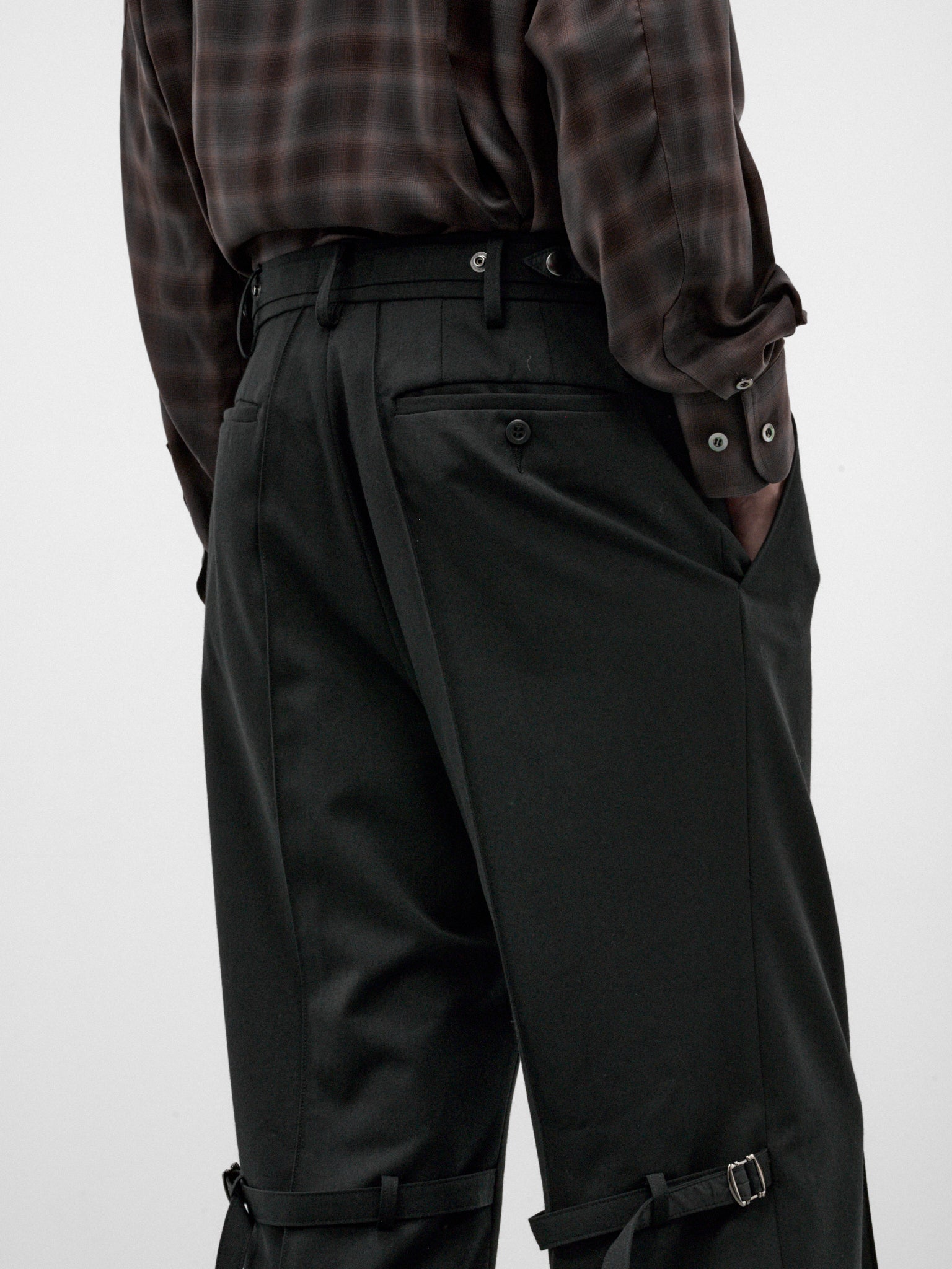 Black Wool Flared Trousers (26A0372-BLACK)