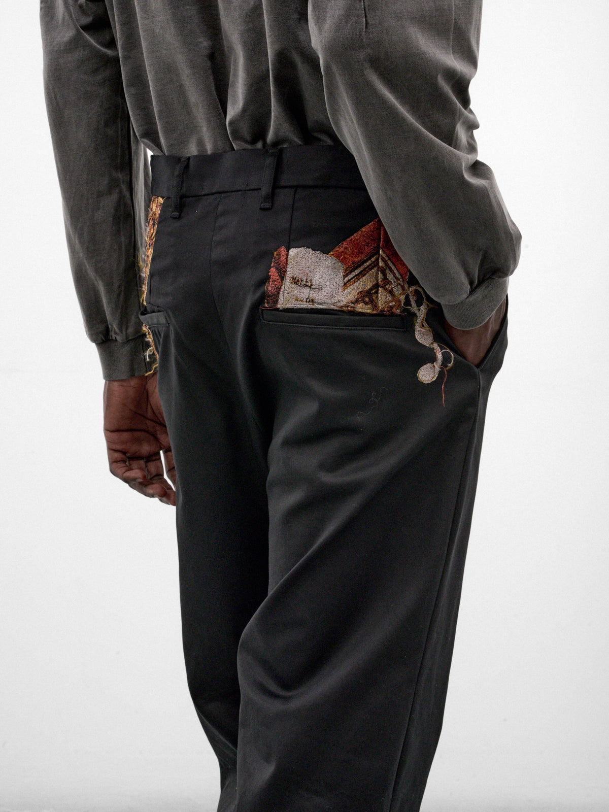 Black Cotton Appliqué Embroidered Trousers (26AW08PT369-BLACK)