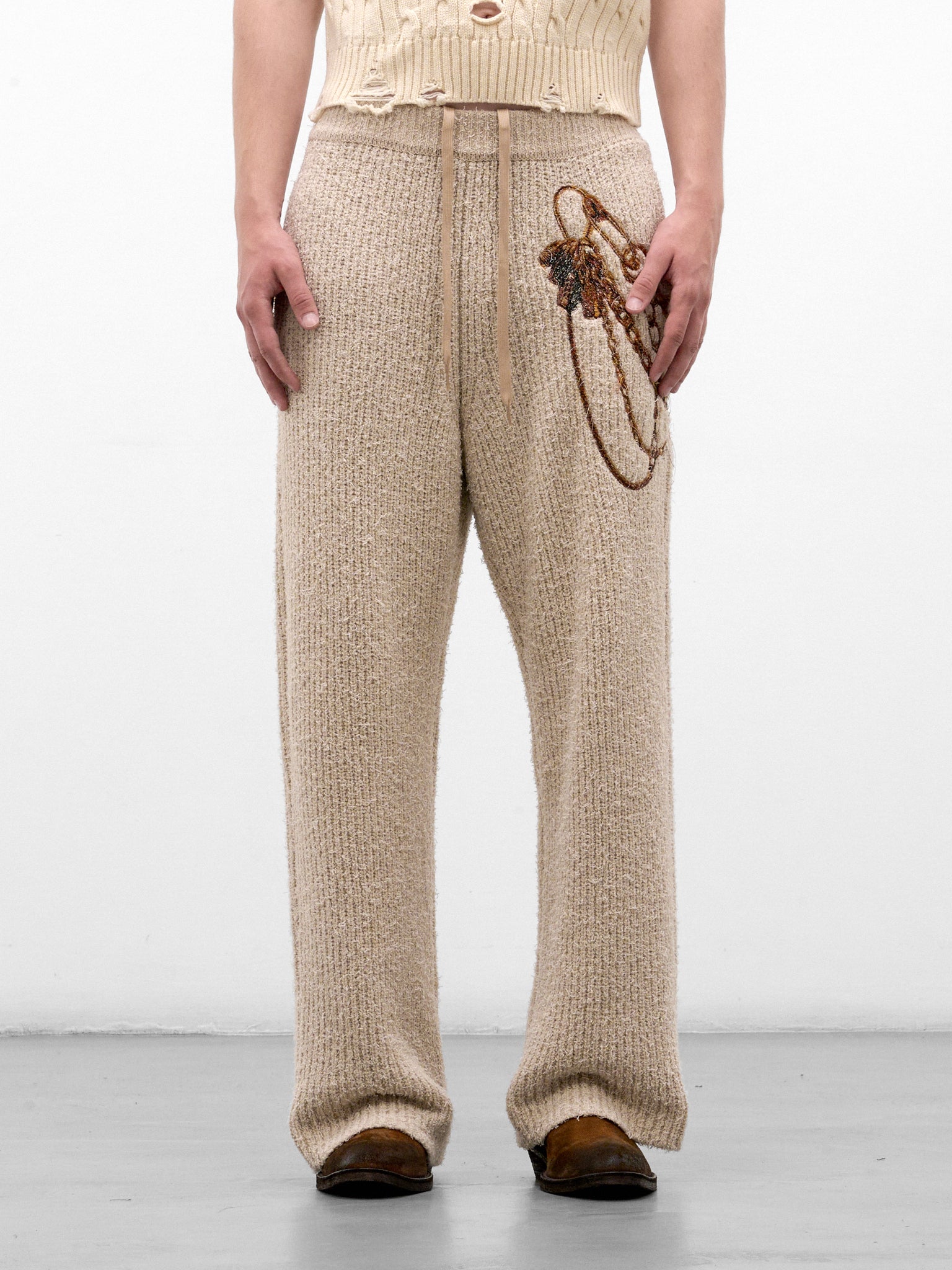 Beige Chain Embroidery Knit Trousers (26AW56KN230-BEIGE)