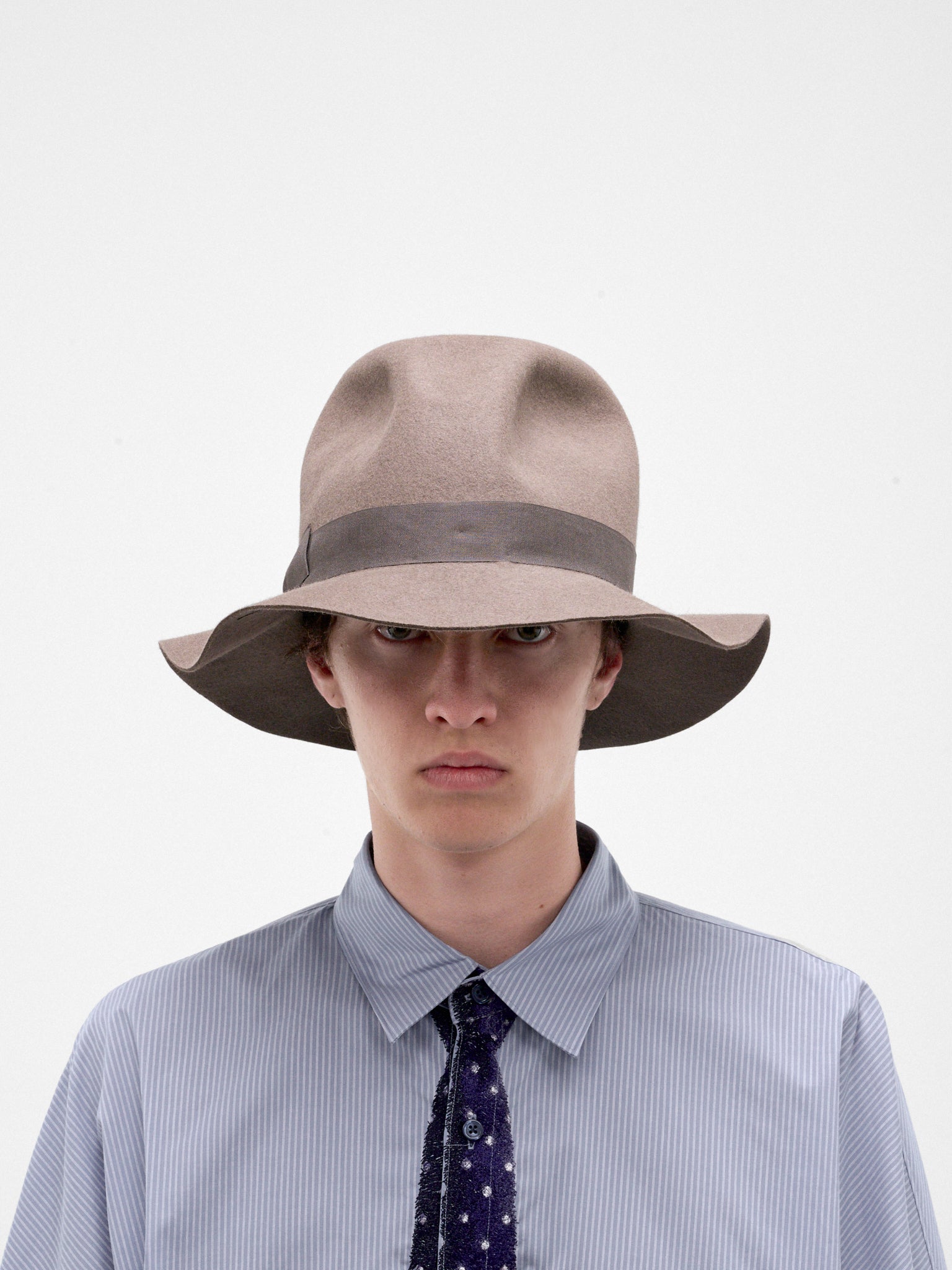 Gray Wide Brim Fedora Hat (26AW81HT24-GREY)