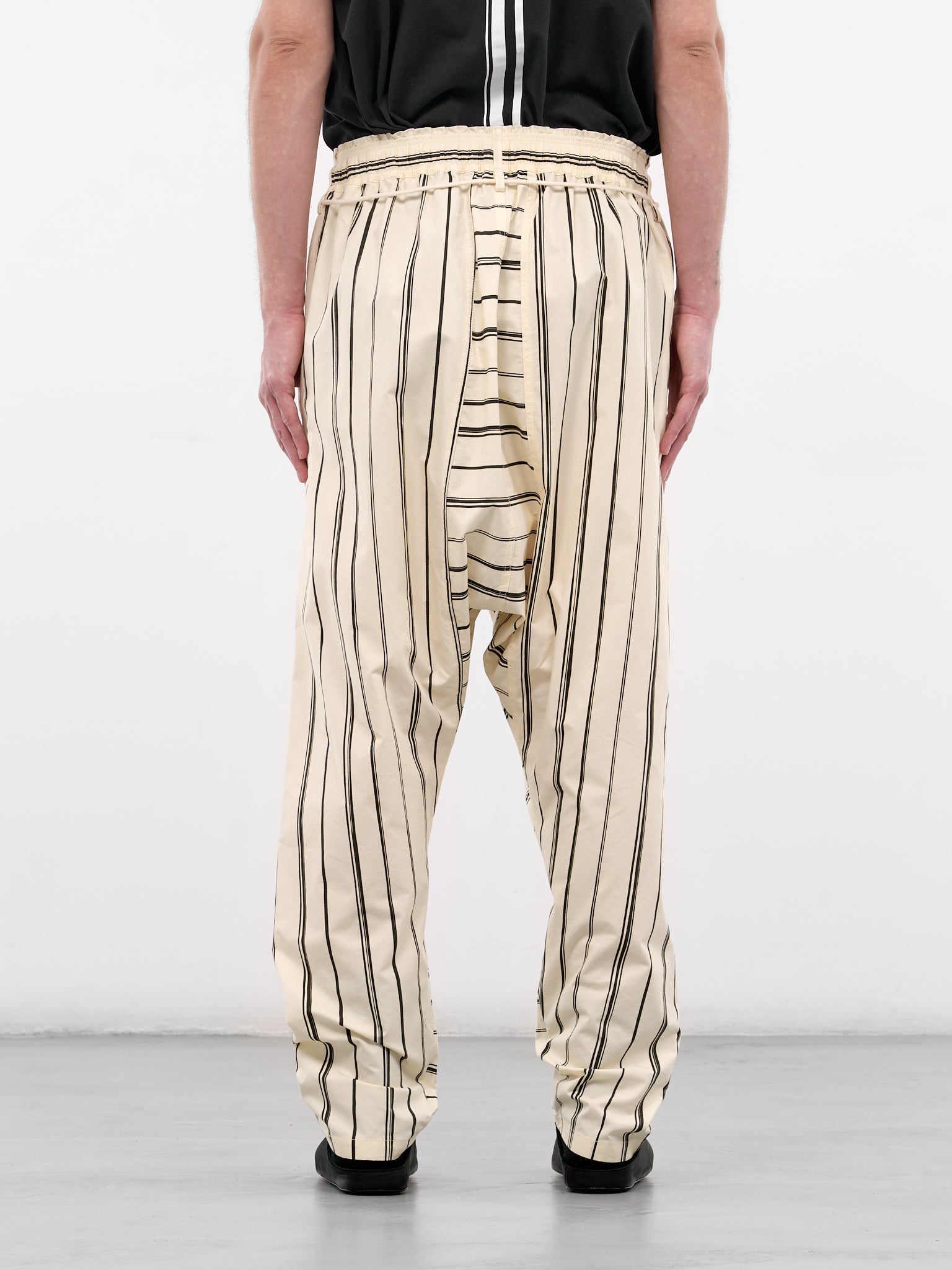 White Striped Drawstring Samurai Pants (26E96MRU13-011-STRIPE-BLACK)