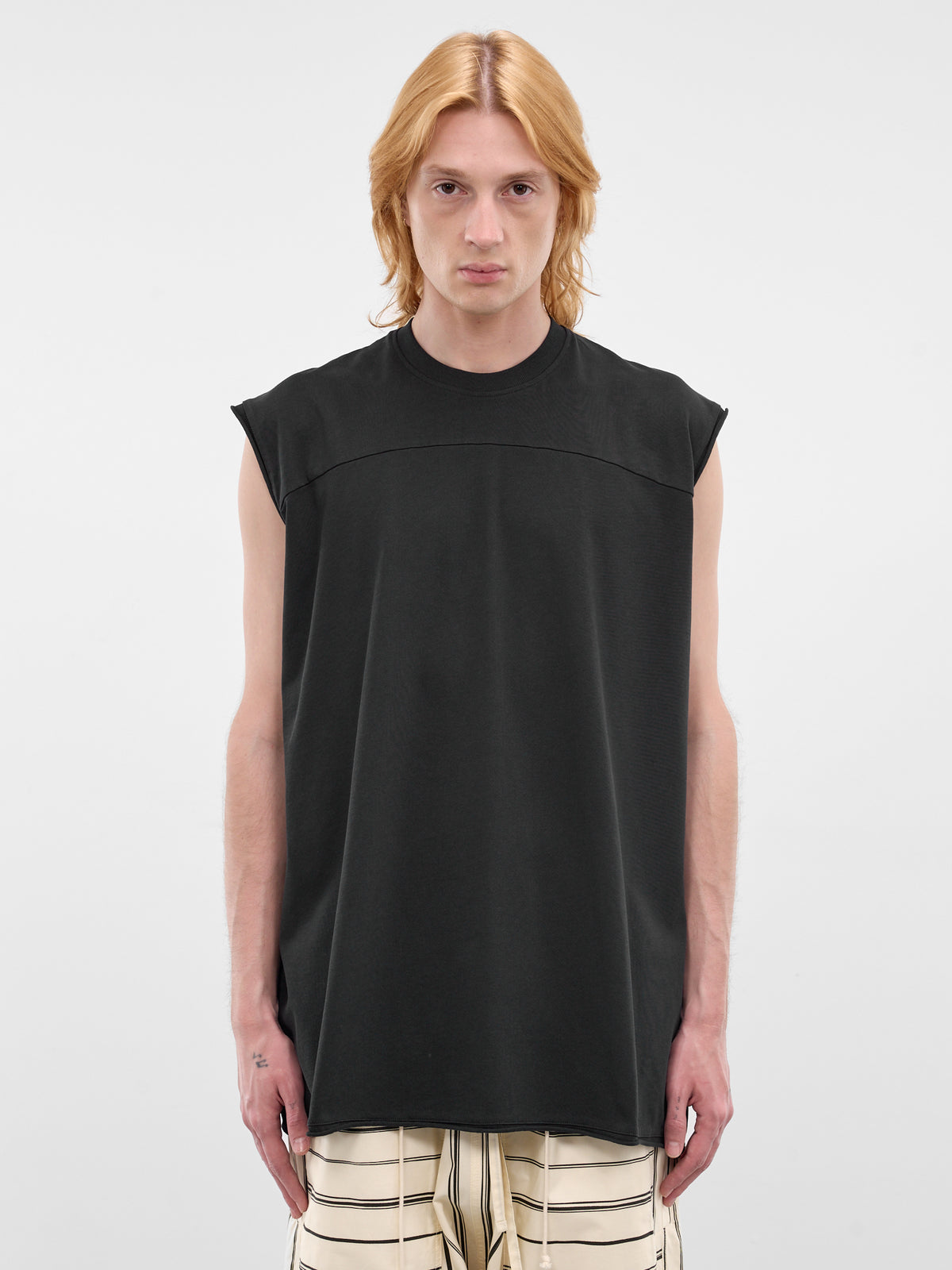 Black Stripe Band Muscle Tee (26E96MUJ13-999-BLACK)